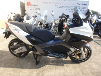 Заказать из Японии мотоцикл Aprilia SRV850 2013 фото 8