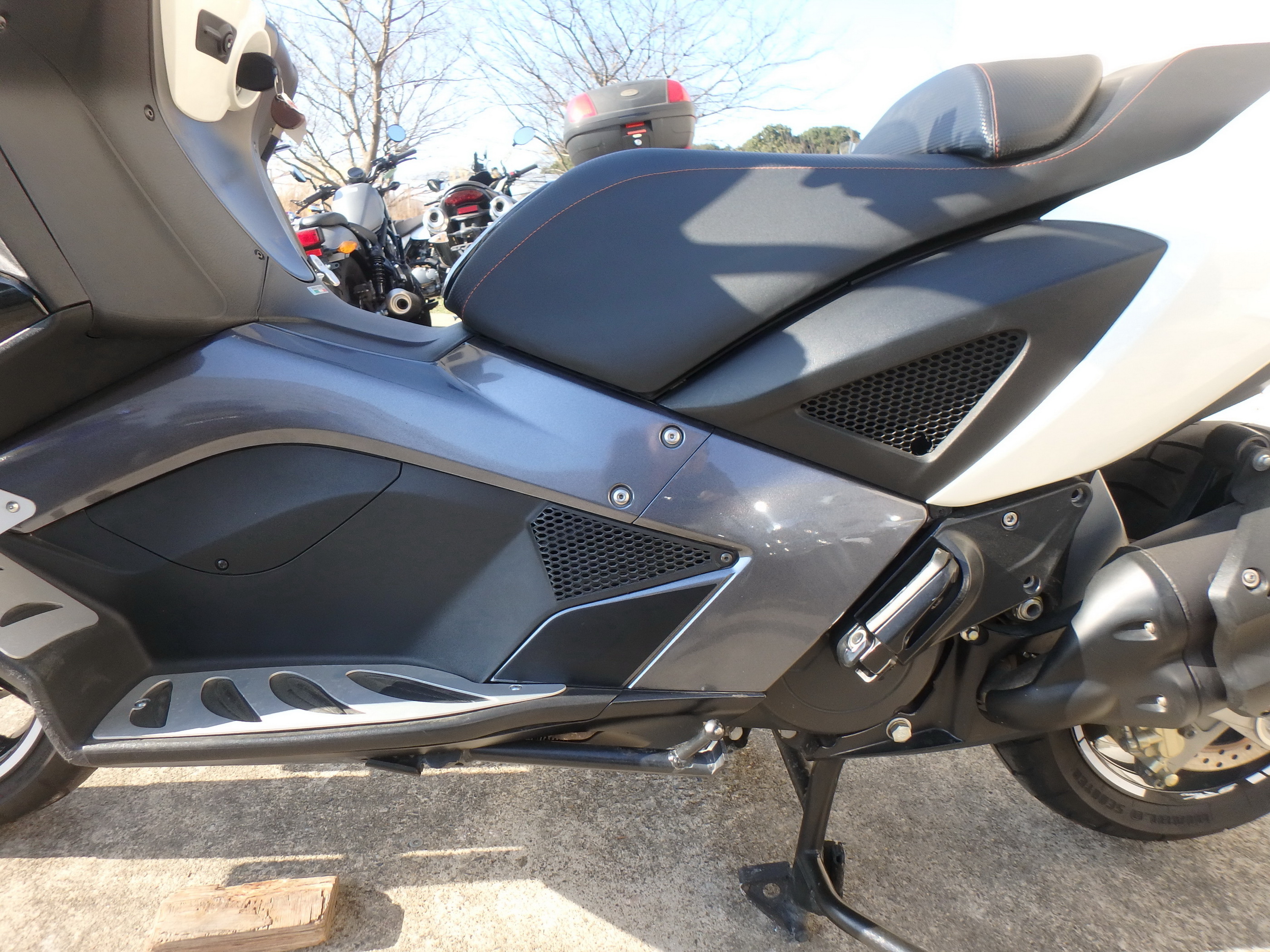 Купить мотоцикл Aprilia SRV850 2013 фото 15