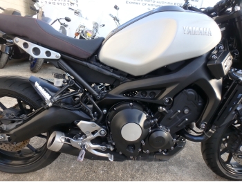     Yamaha XSR900 2017  16
