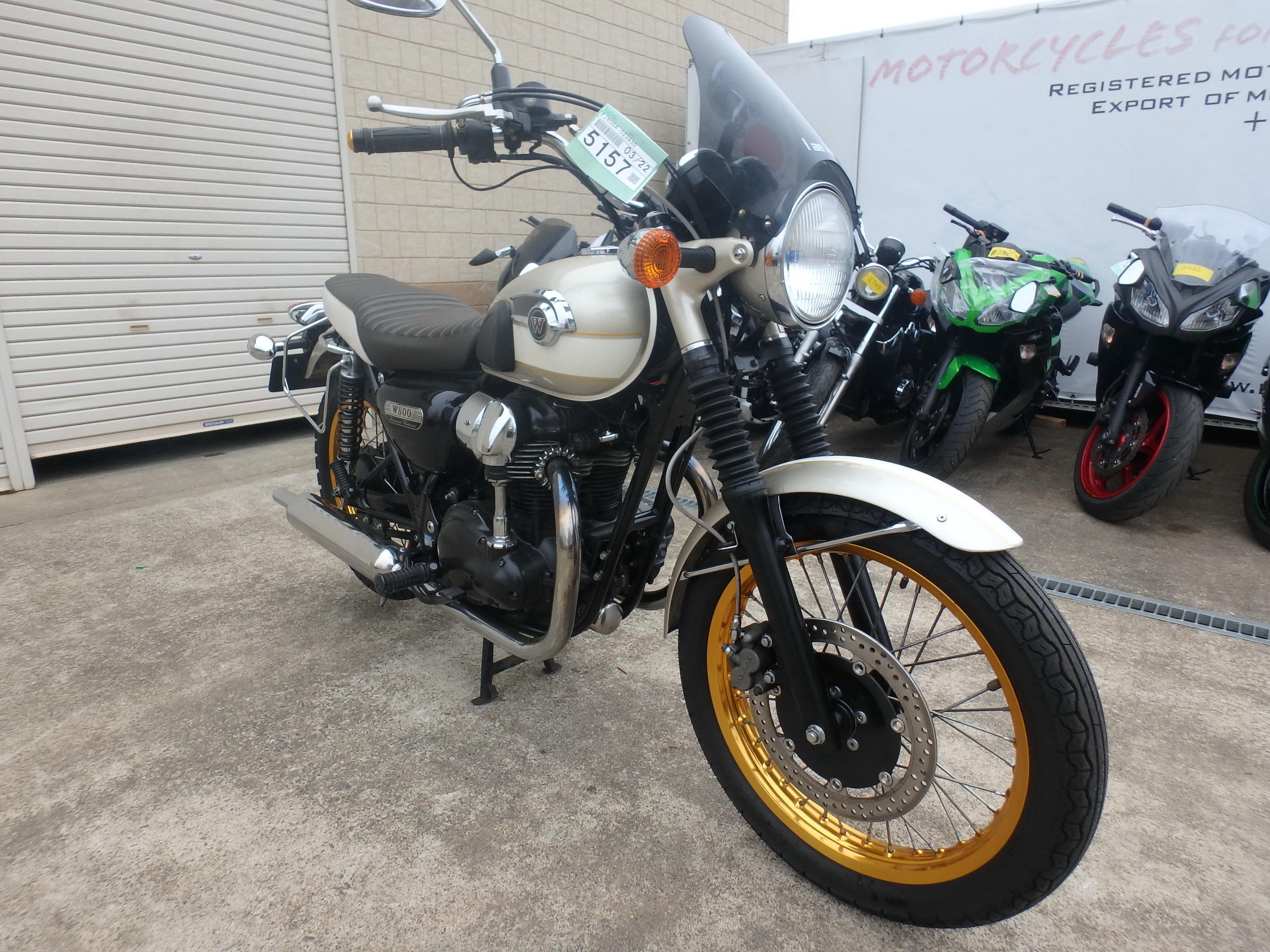 Купить мотоцикл Kawasaki W800 Limited Edition 2015 фото 7