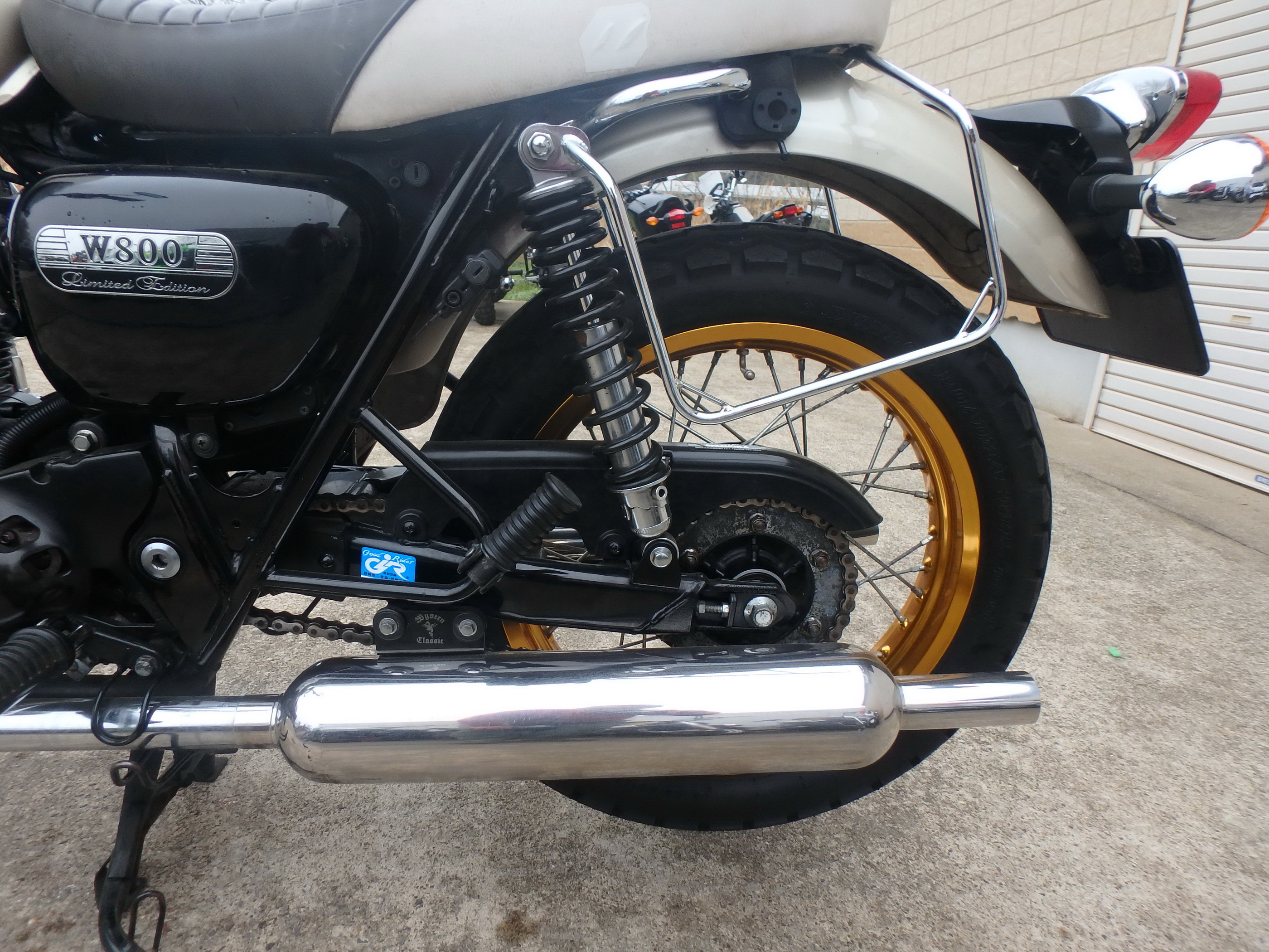 Купить мотоцикл Kawasaki W800 Limited Edition 2015 фото 16