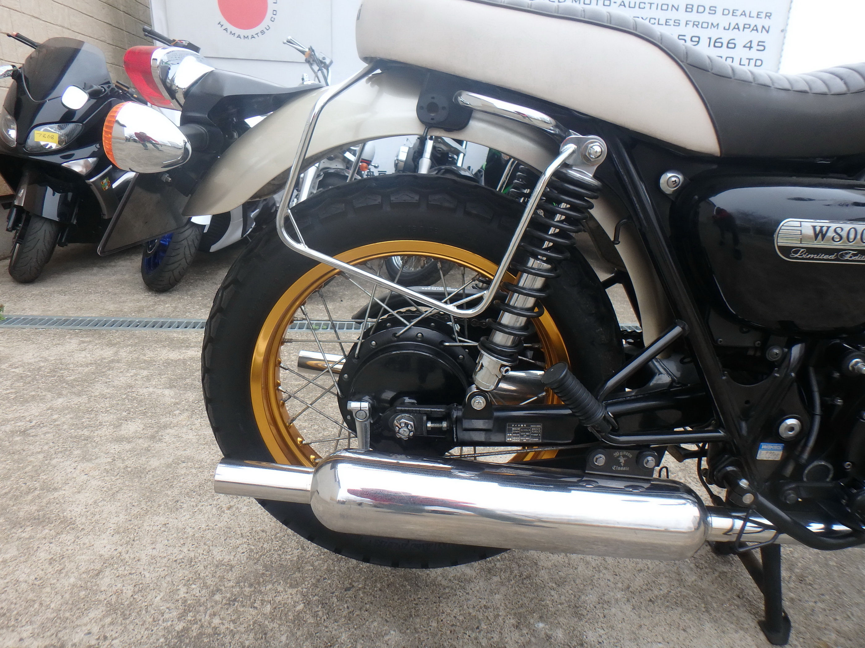 Купить мотоцикл Kawasaki W800 Limited Edition 2015 фото 17