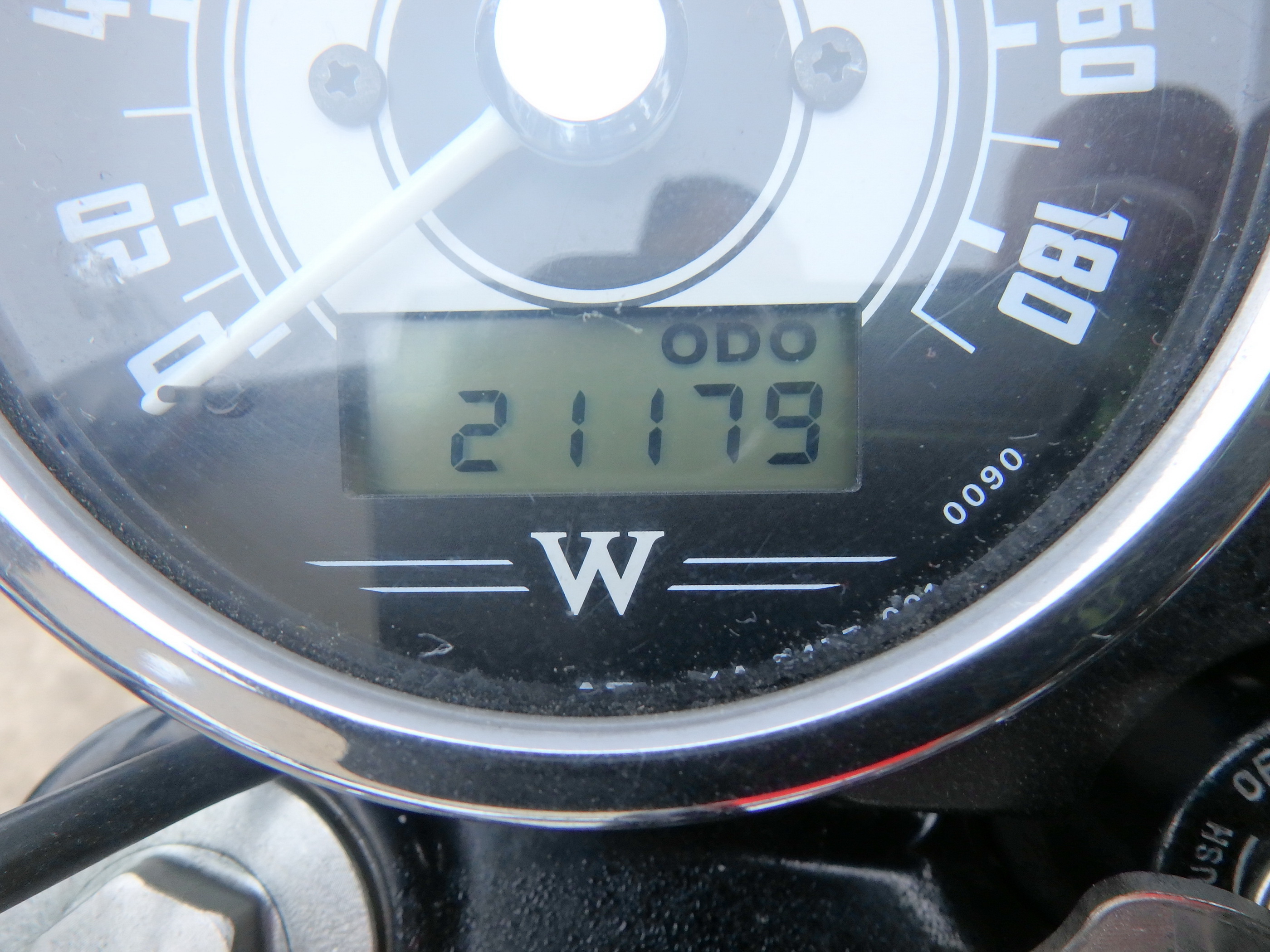 Купить мотоцикл Kawasaki W800 Limited Edition 2015 фото 20