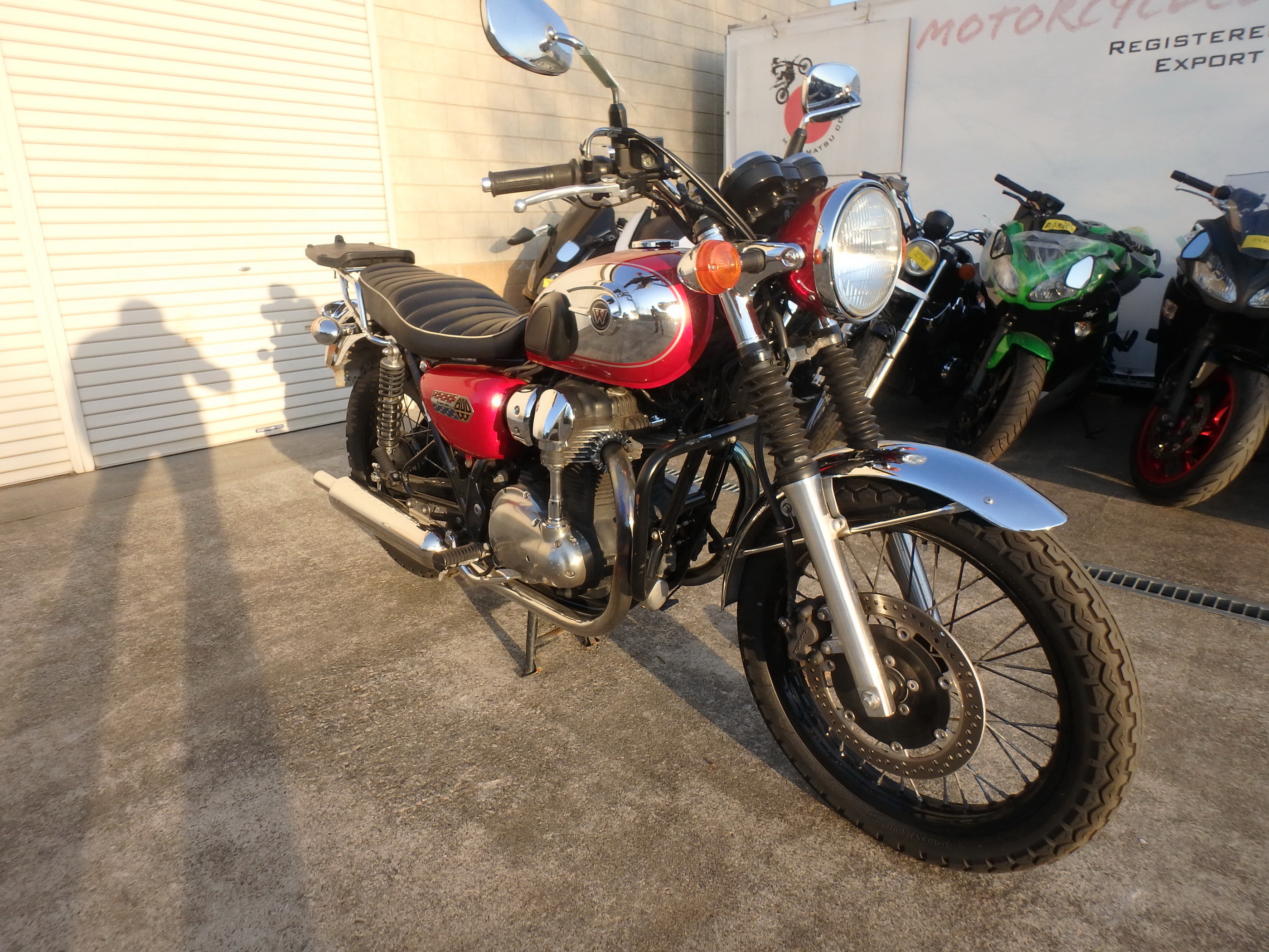 Купить мотоцикл Kawasaki W800 Chrome Edition 2014 фото 7