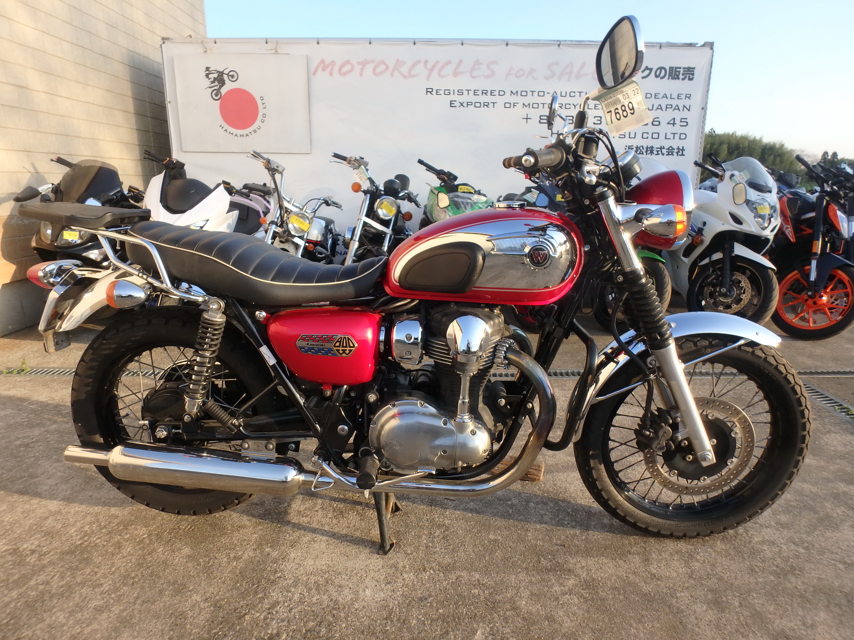Купить мотоцикл Kawasaki W800 Chrome Edition 2014 фото 8