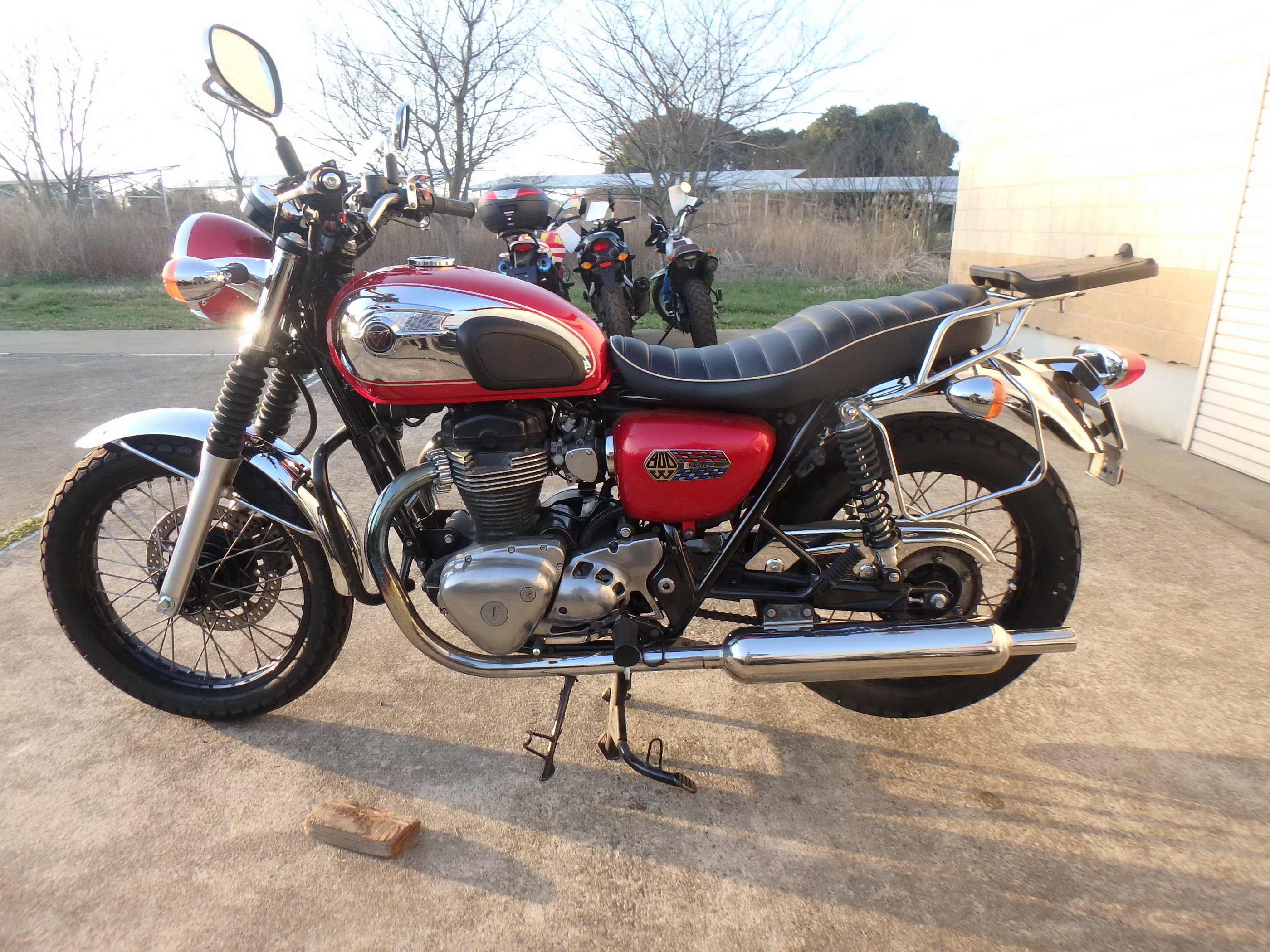 Купить мотоцикл Kawasaki W800 Chrome Edition 2014 фото 12