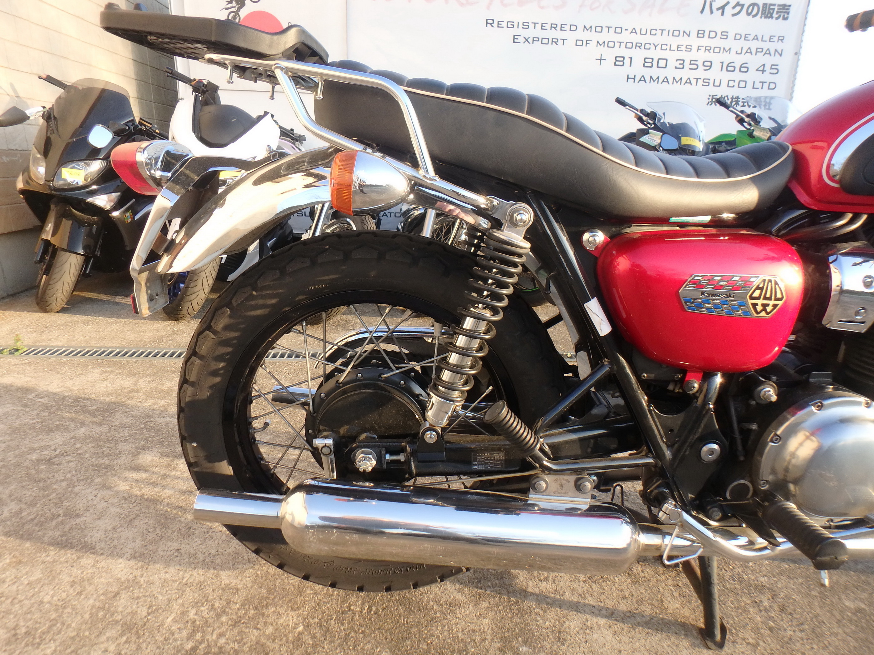 Купить мотоцикл Kawasaki W800 Chrome Edition 2014 фото 17