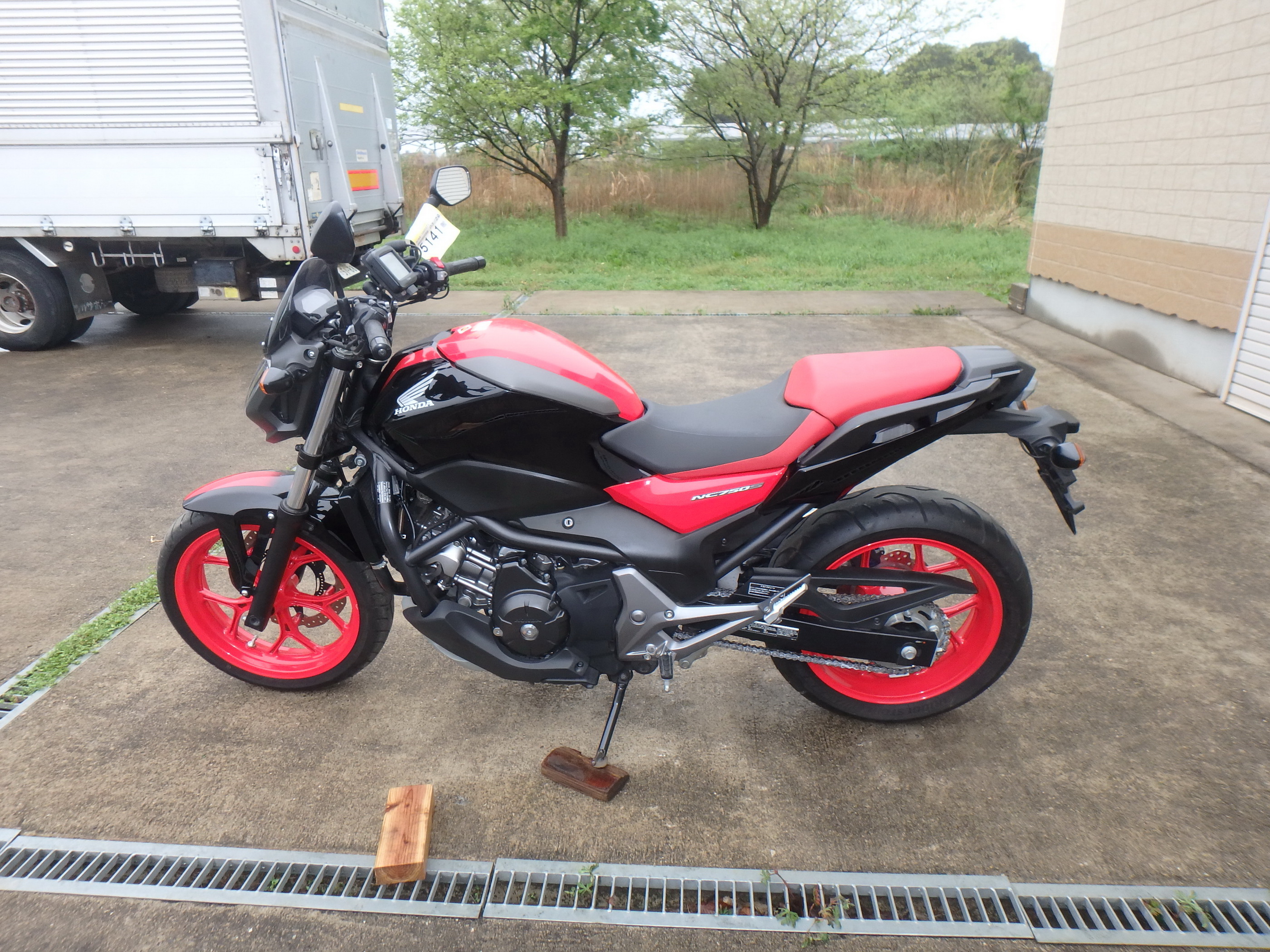 Купить мотоцикл Honda NC750SD-2 2016 фото 12