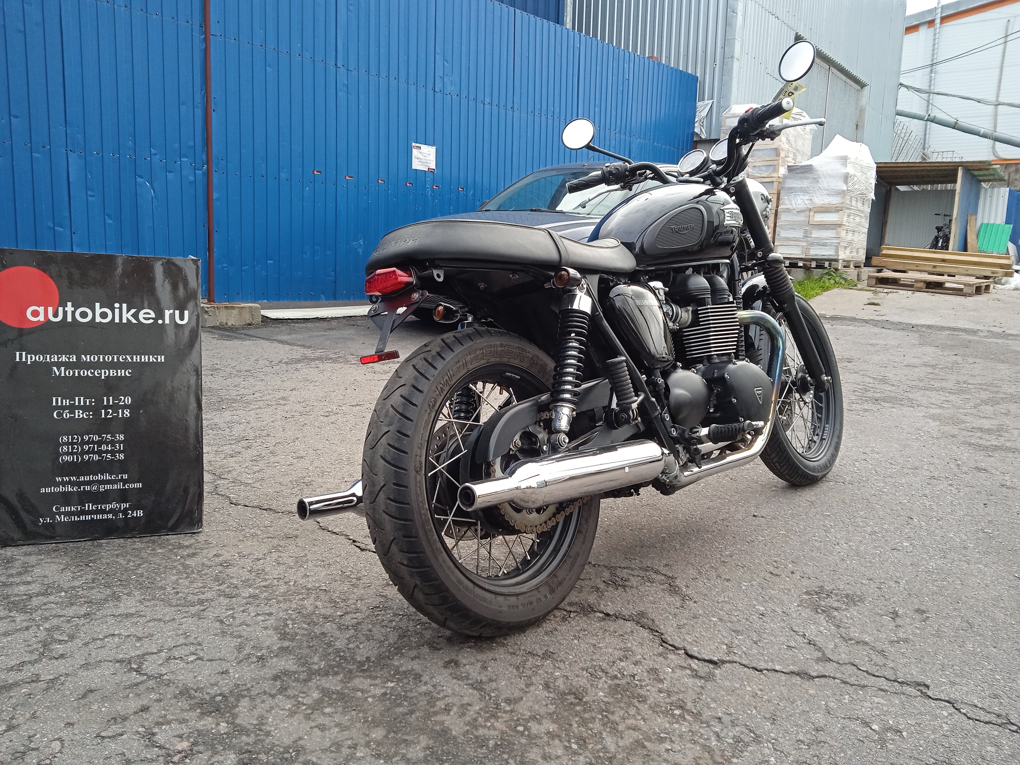 Купить мотоцикл Triumph Bonneville T100 2014 фото 4