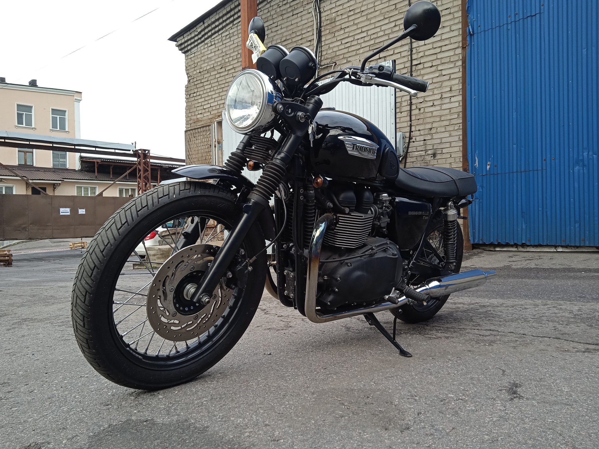 Купить мотоцикл Triumph Bonneville T100 2014 фото 8