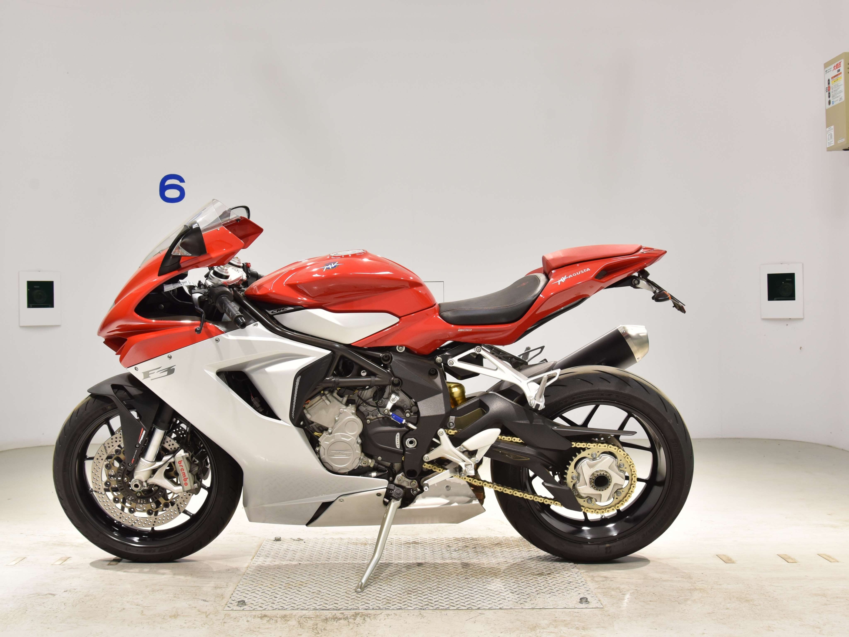 Купить мотоцикл MV Agusta F3 800 2015 фото 1