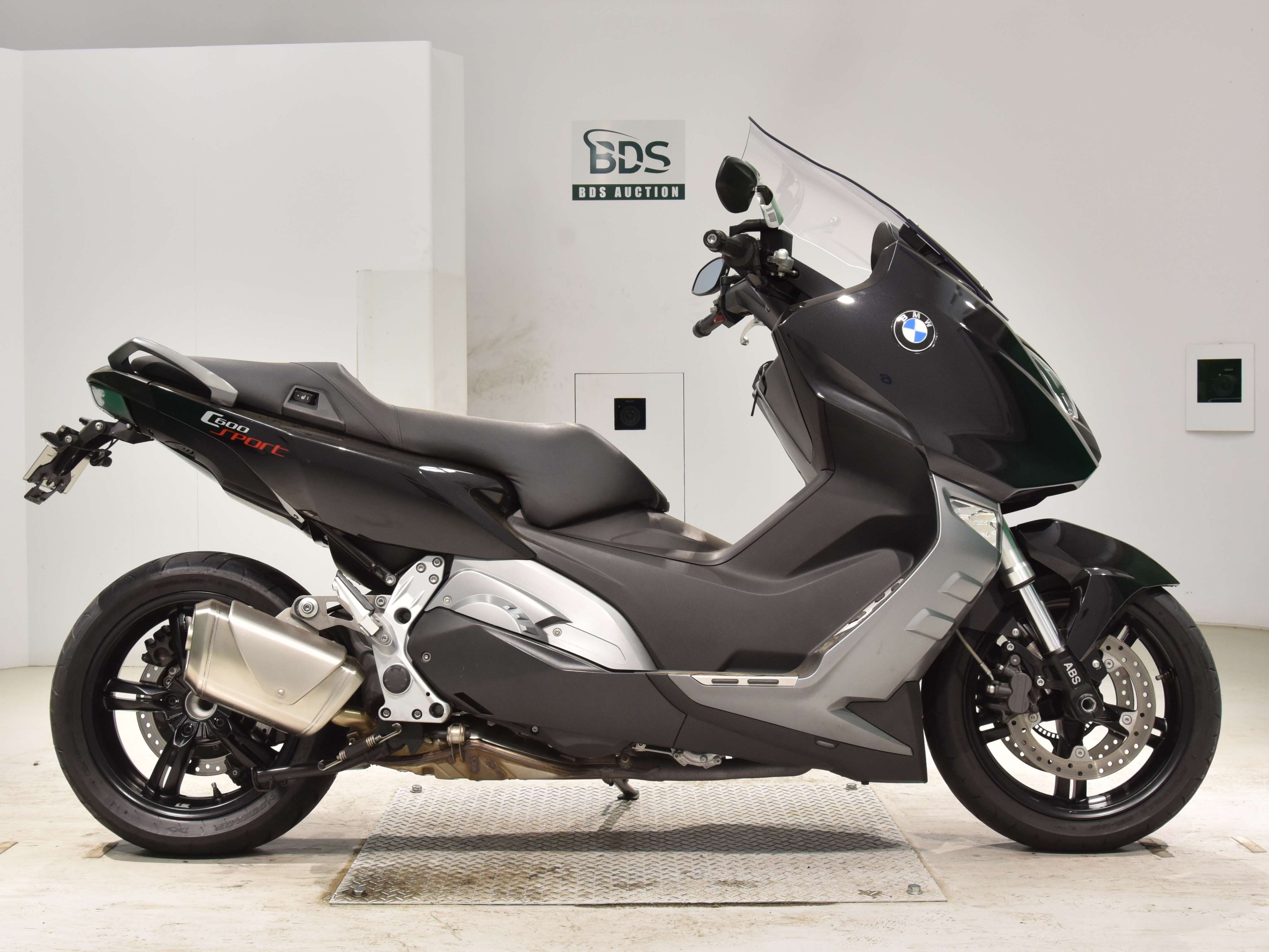 Купить мотоцикл BMW C600 Sport 2012 фото 2