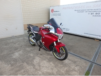     Honda VFR1200FD 2011  5