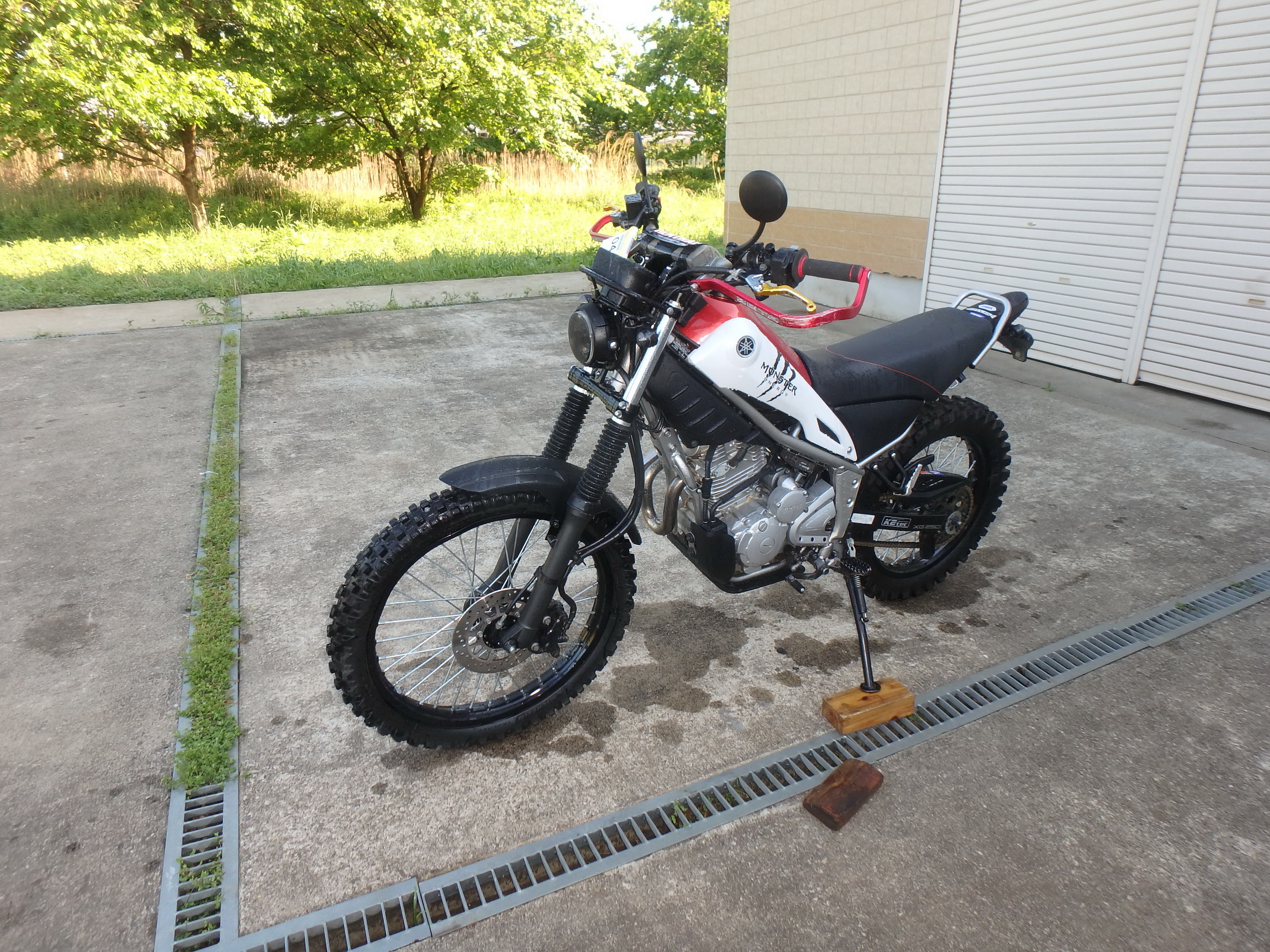 Купить мотоцикл Yamaha XG250 Tricker-3 2018 фото 13