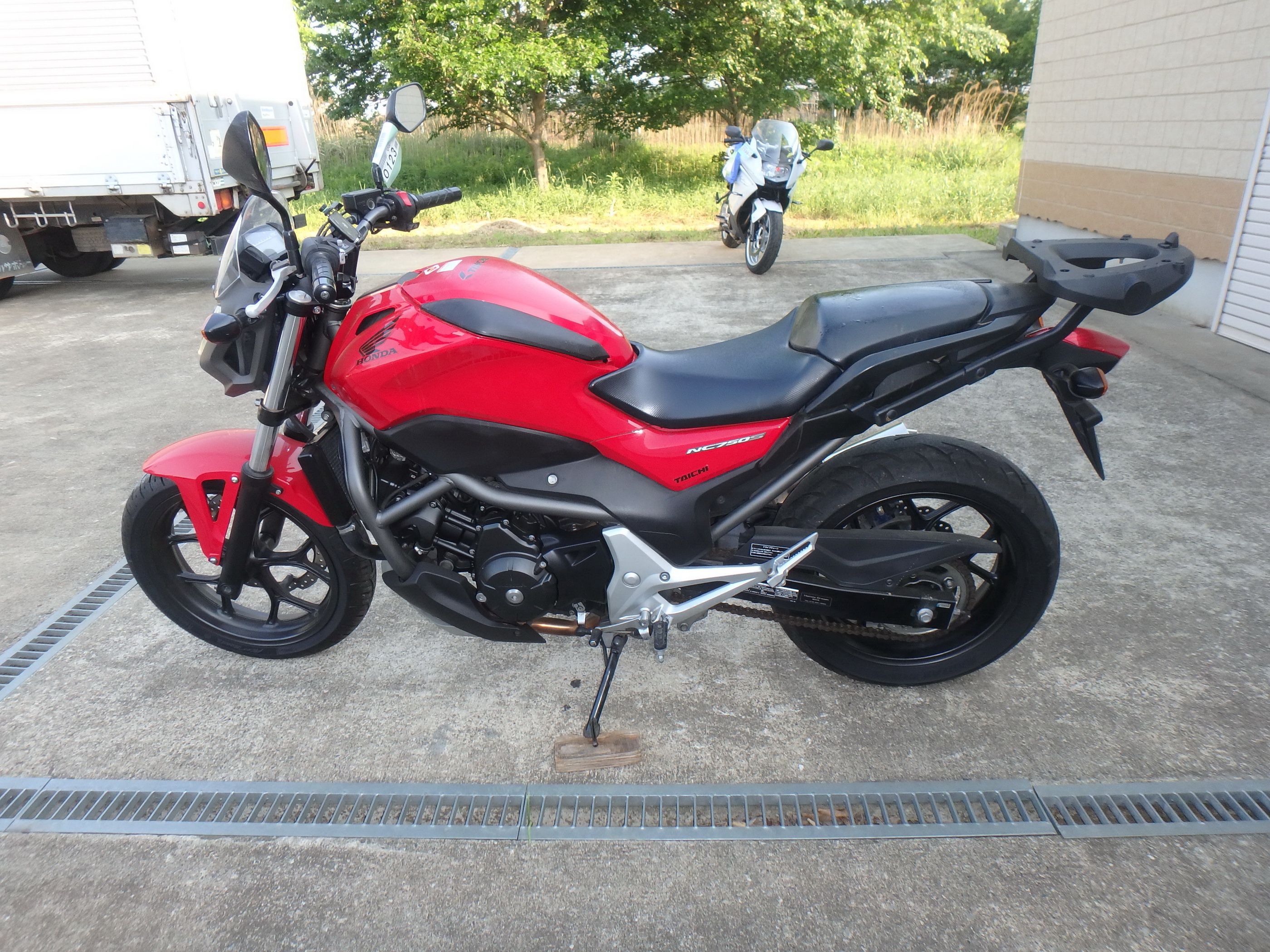 Купить мотоцикл Honda NC700S 2012 фото 12