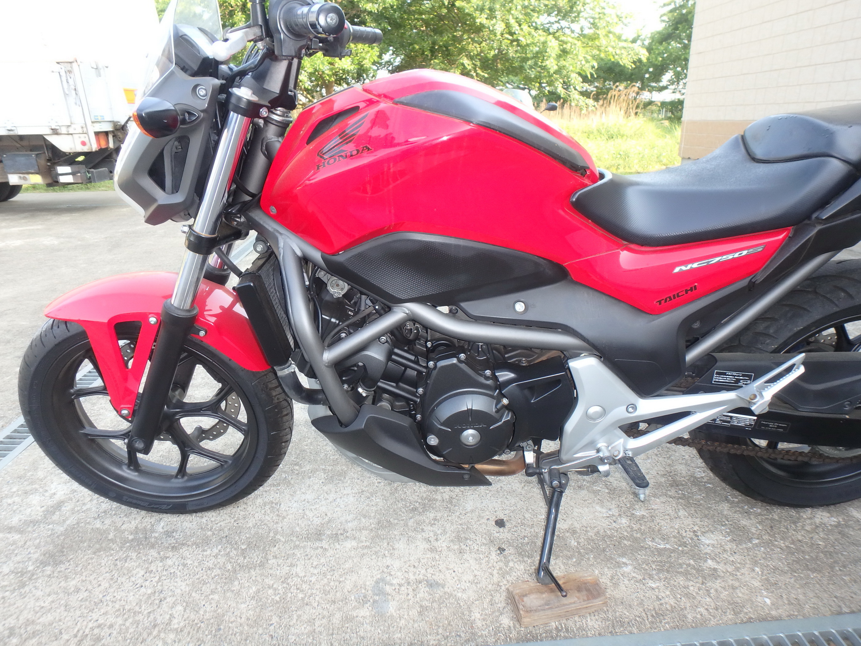 Купить мотоцикл Honda NC700S 2012 фото 15
