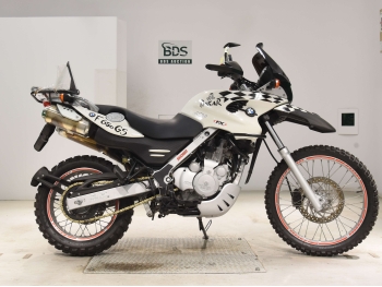     BMW F650GS Dakar 2000  2