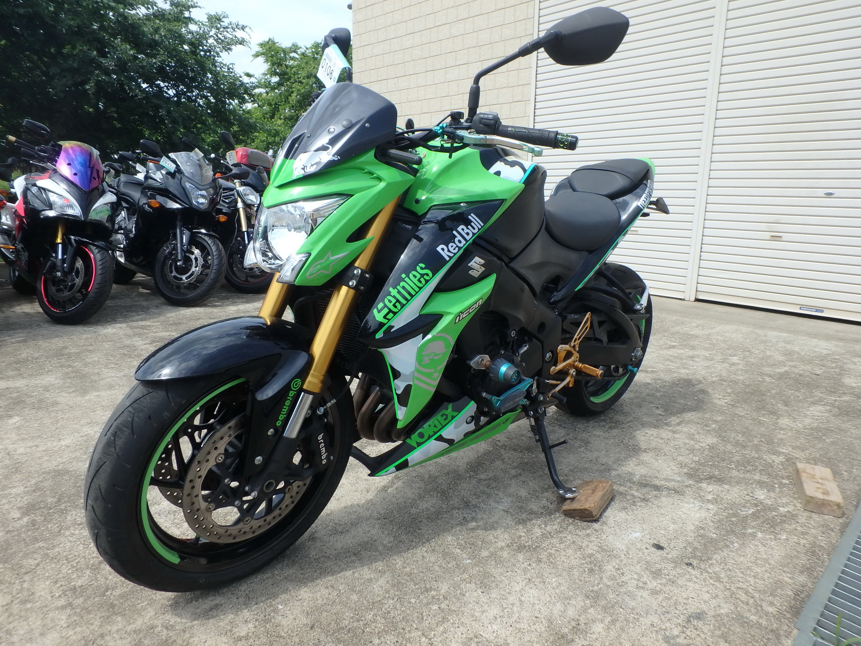 Купить мотоцикл Suzuki GSX-S1000 2015 фото 13
