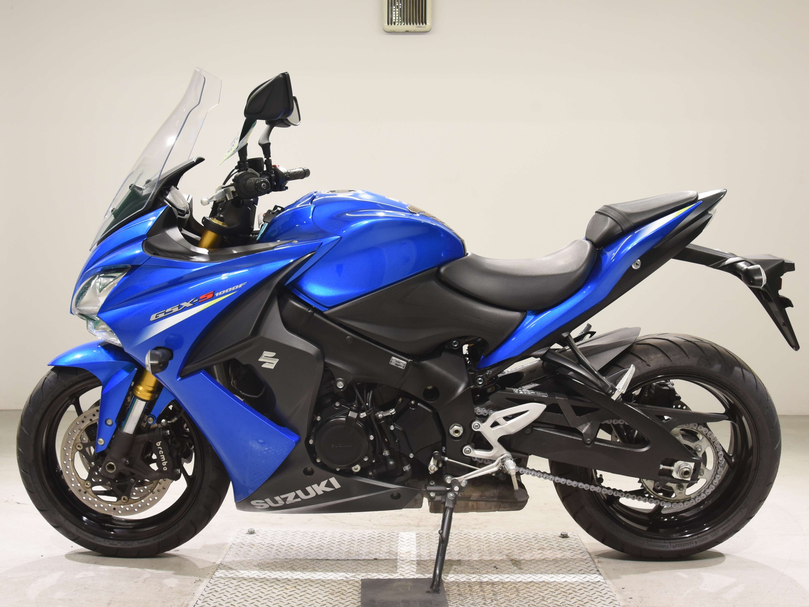 Купить мотоцикл Suzuki GSX-S1000F ABS 2015 фото 1