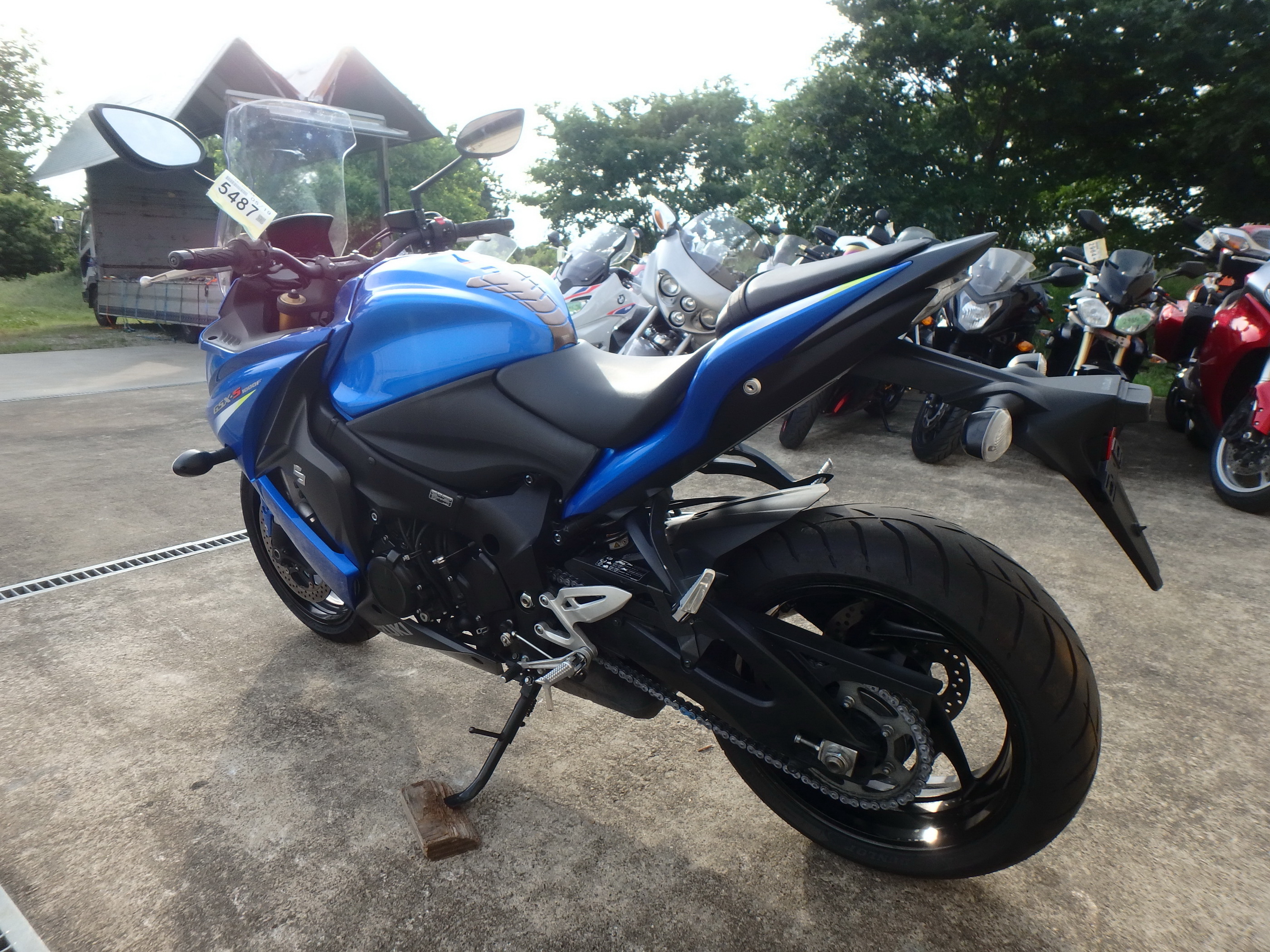 Купить мотоцикл Suzuki GSX-S1000F ABS 2015 фото 10