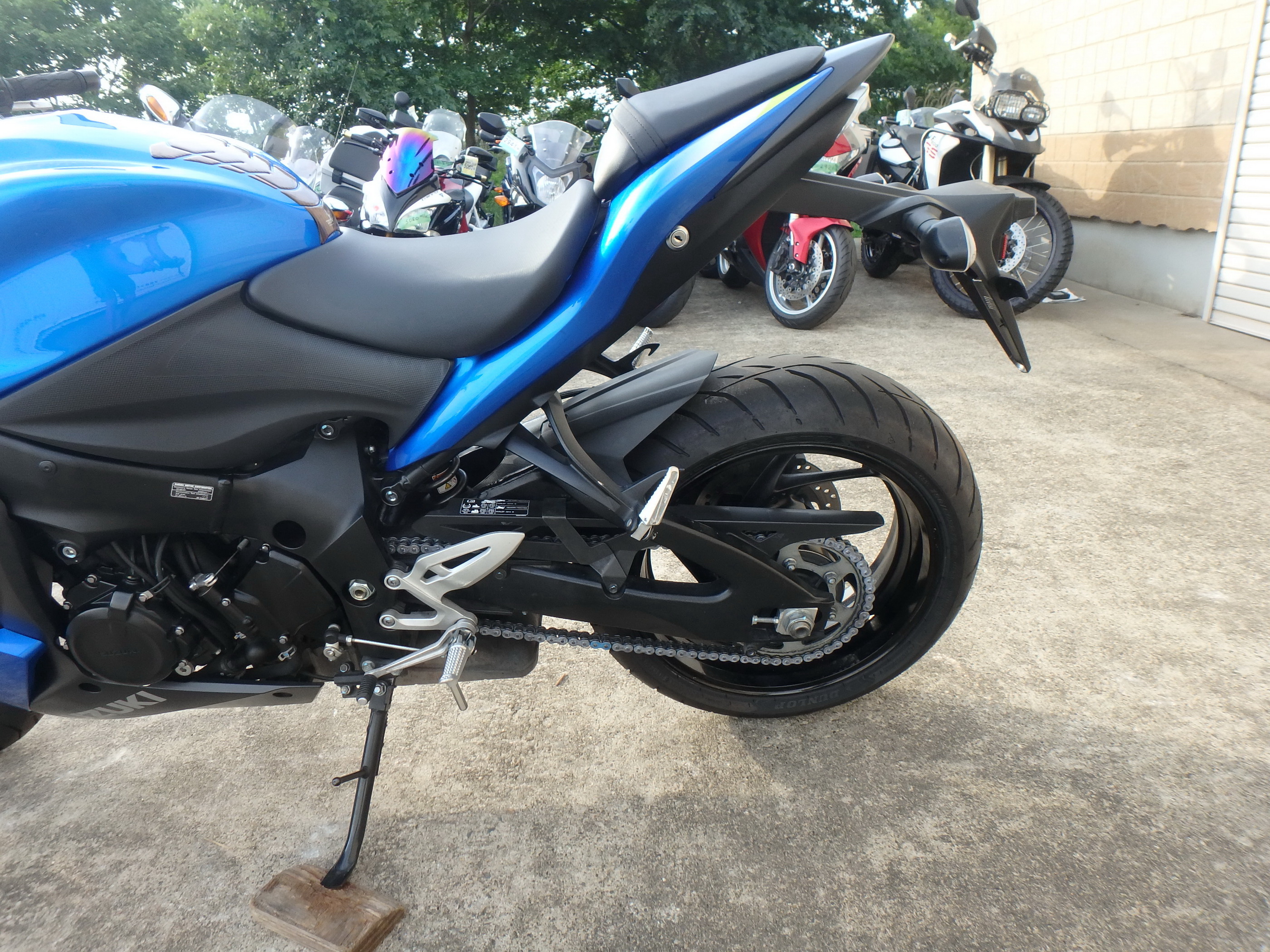 Купить мотоцикл Suzuki GSX-S1000F ABS 2015 фото 15