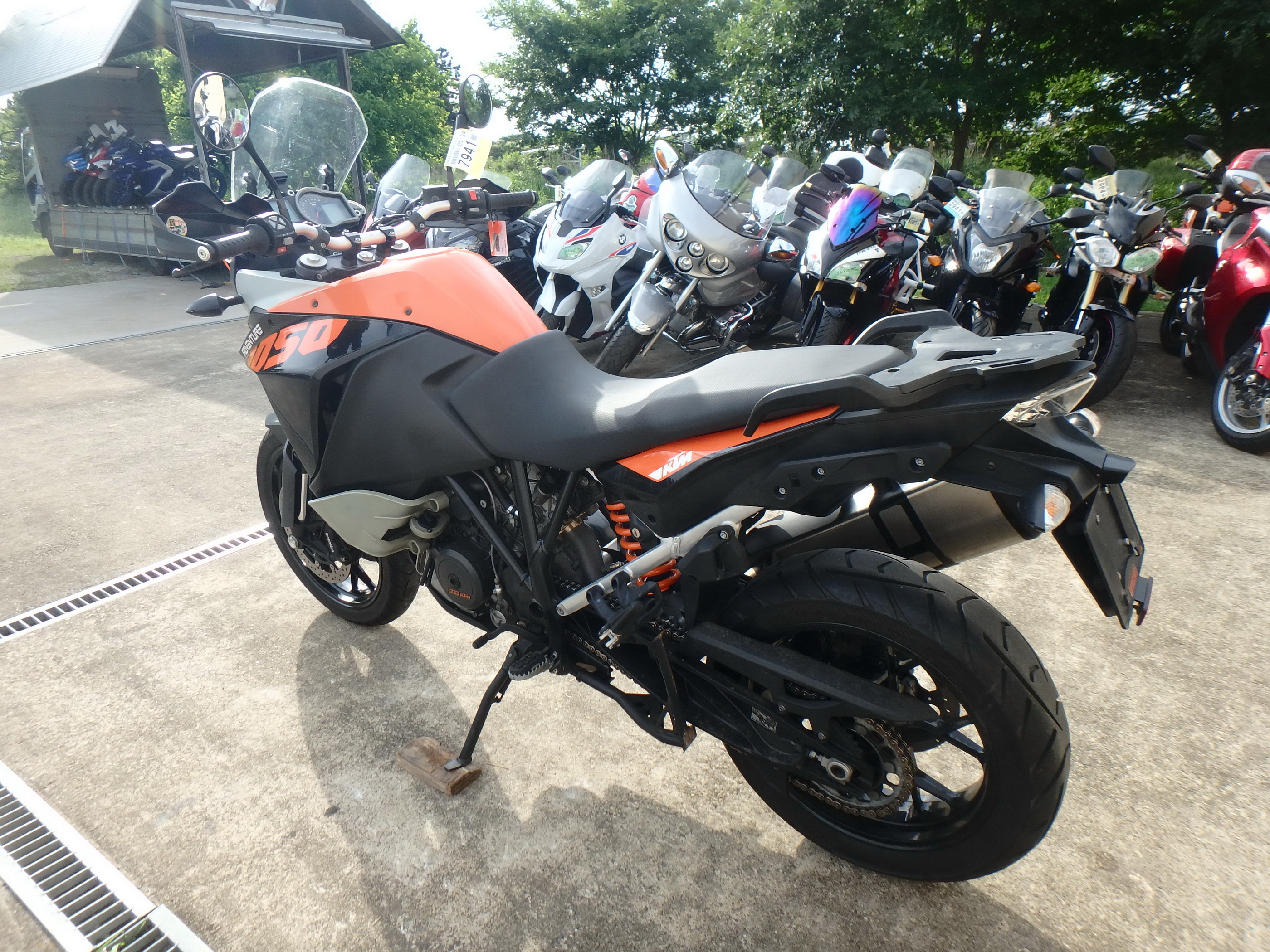 Купить мотоцикл KTM 1050 Adventure 2015 фото 11
