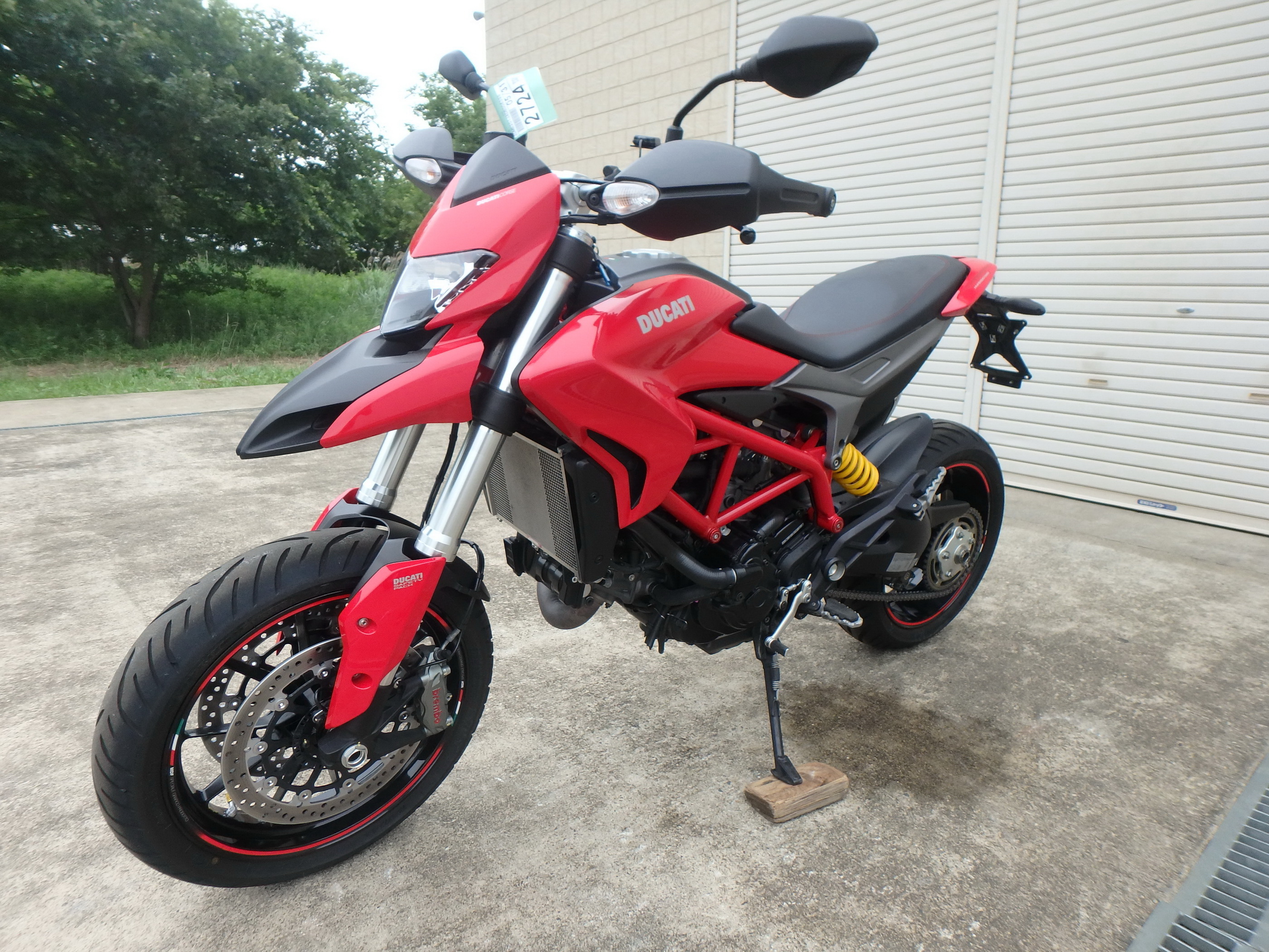 Купить мотоцикл Ducati Hypermotard820 2013 фото 13