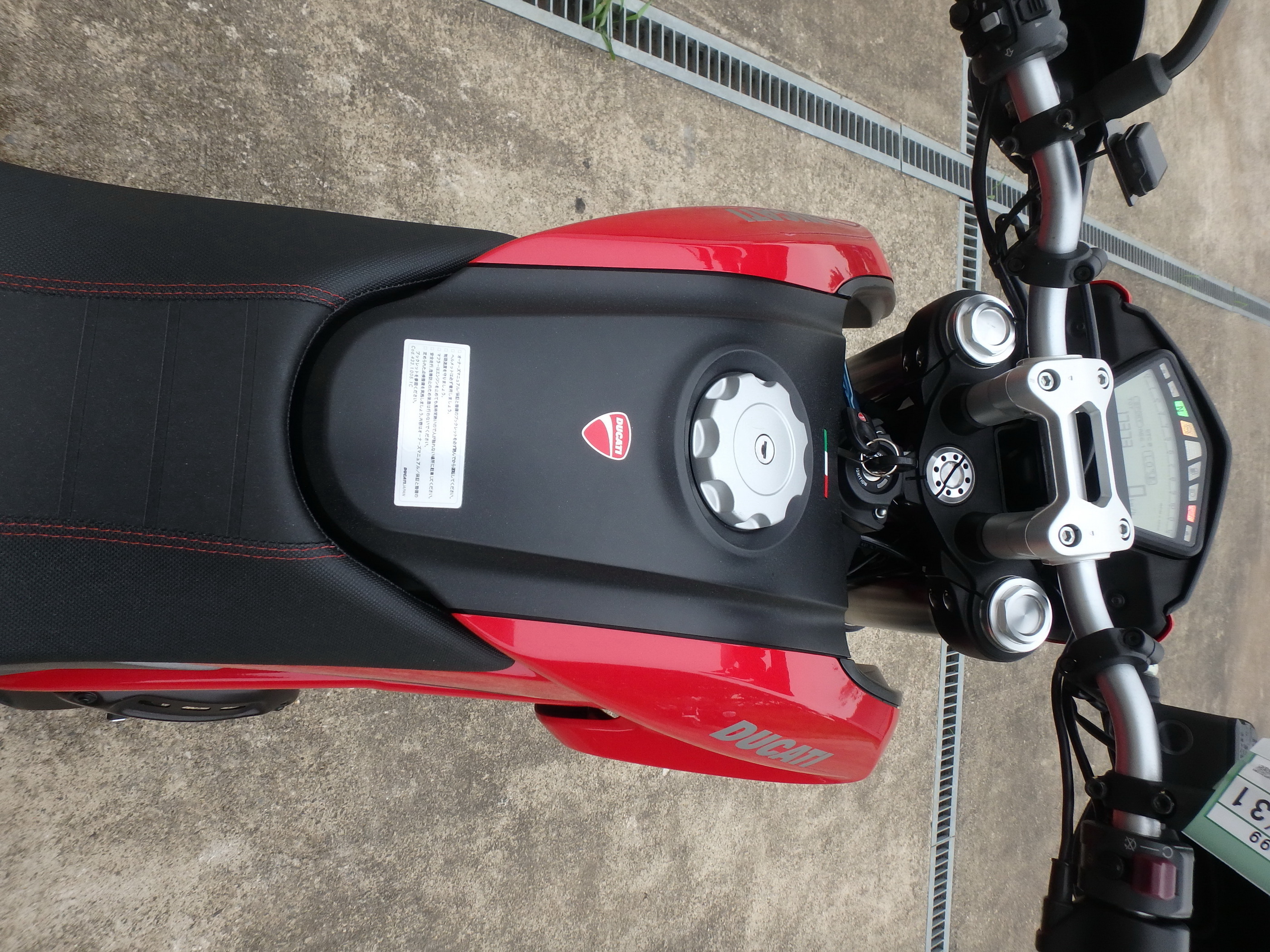 Купить мотоцикл Ducati Hypermotard820 2013 фото 22