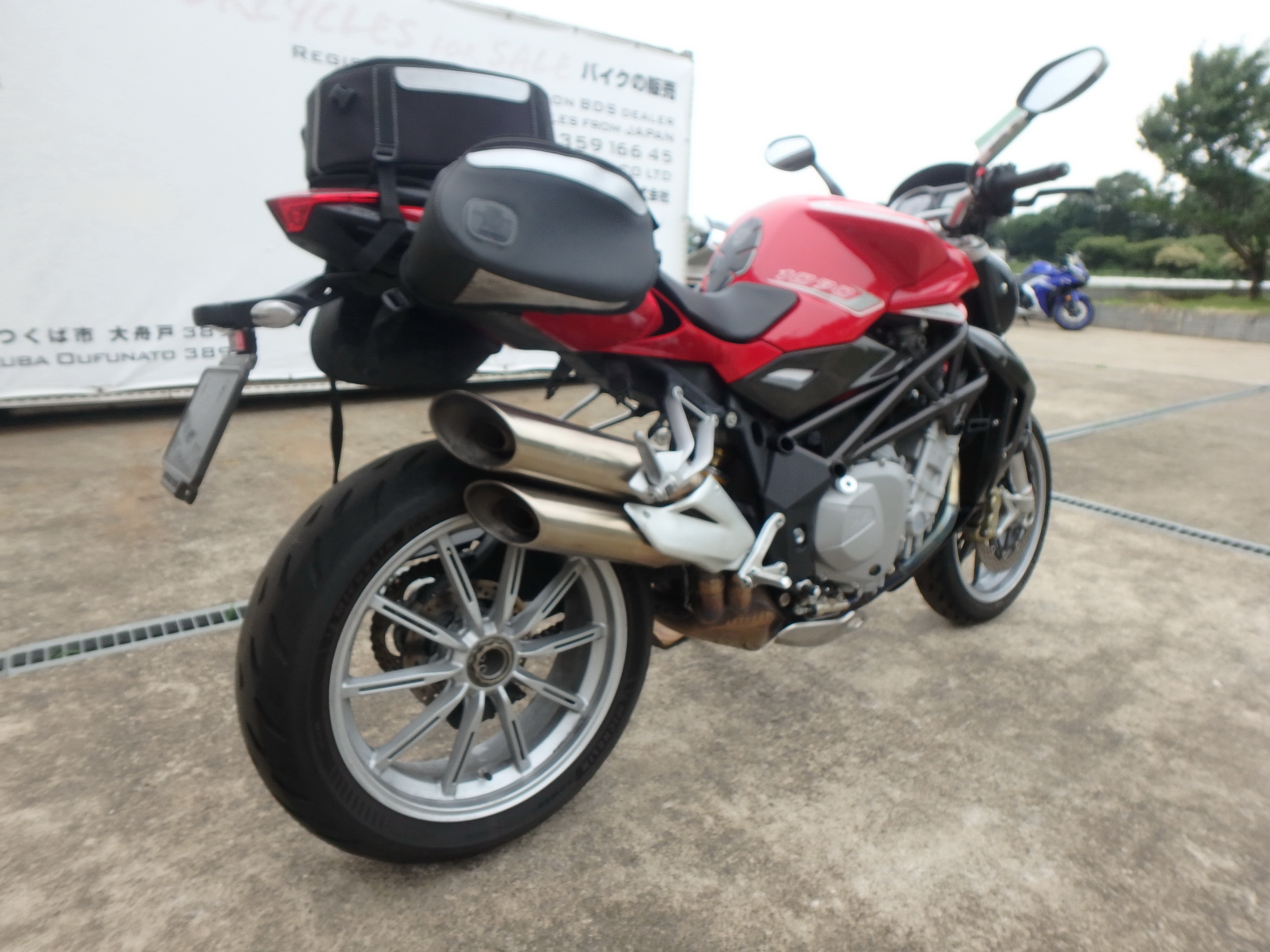 Купить мотоцикл MV Agusta Brutale1090R 2015 фото 9