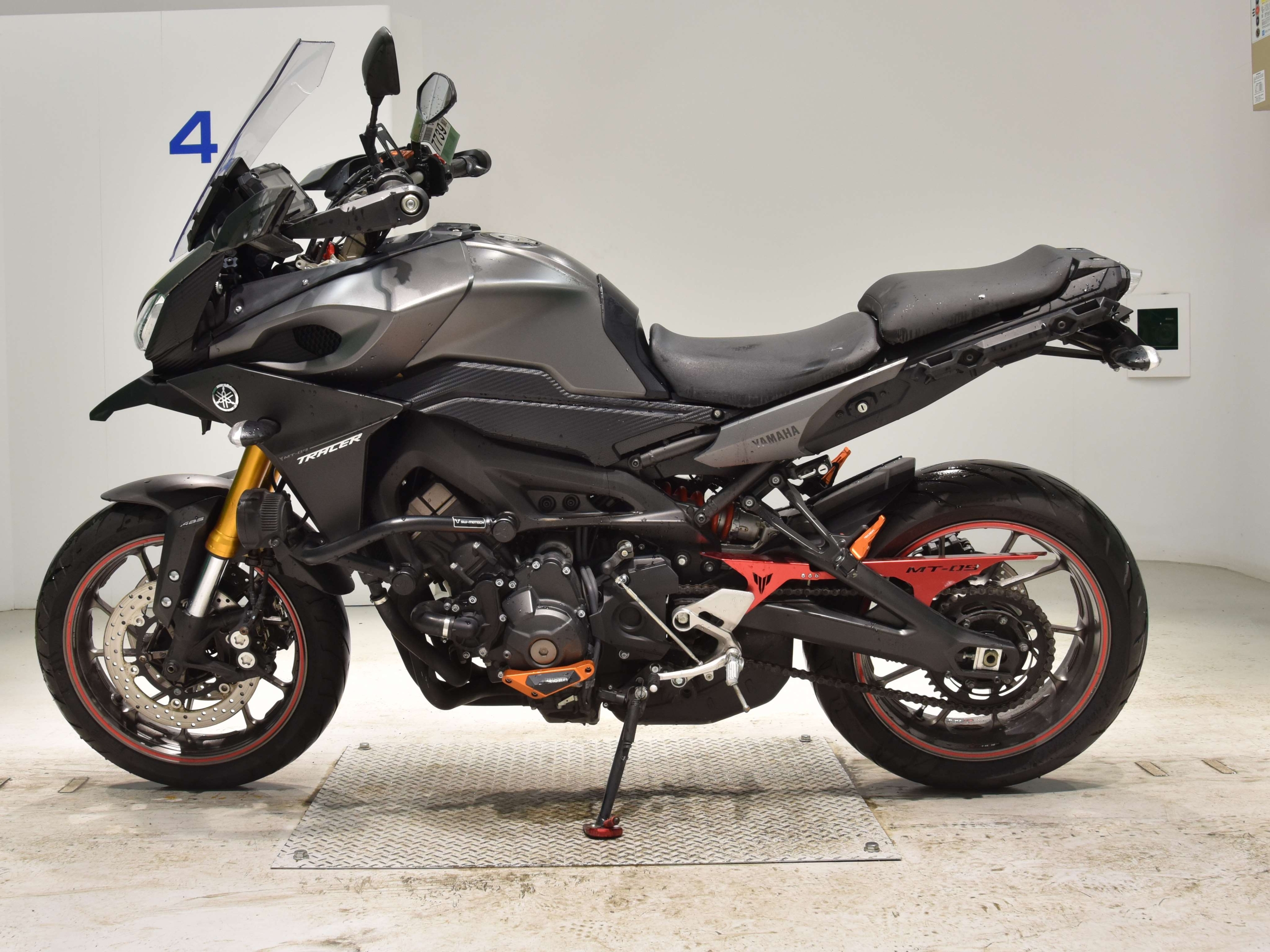 Купить мотоцикл Yamaha MT-09 Tracer FJ-09 2015 фото 1