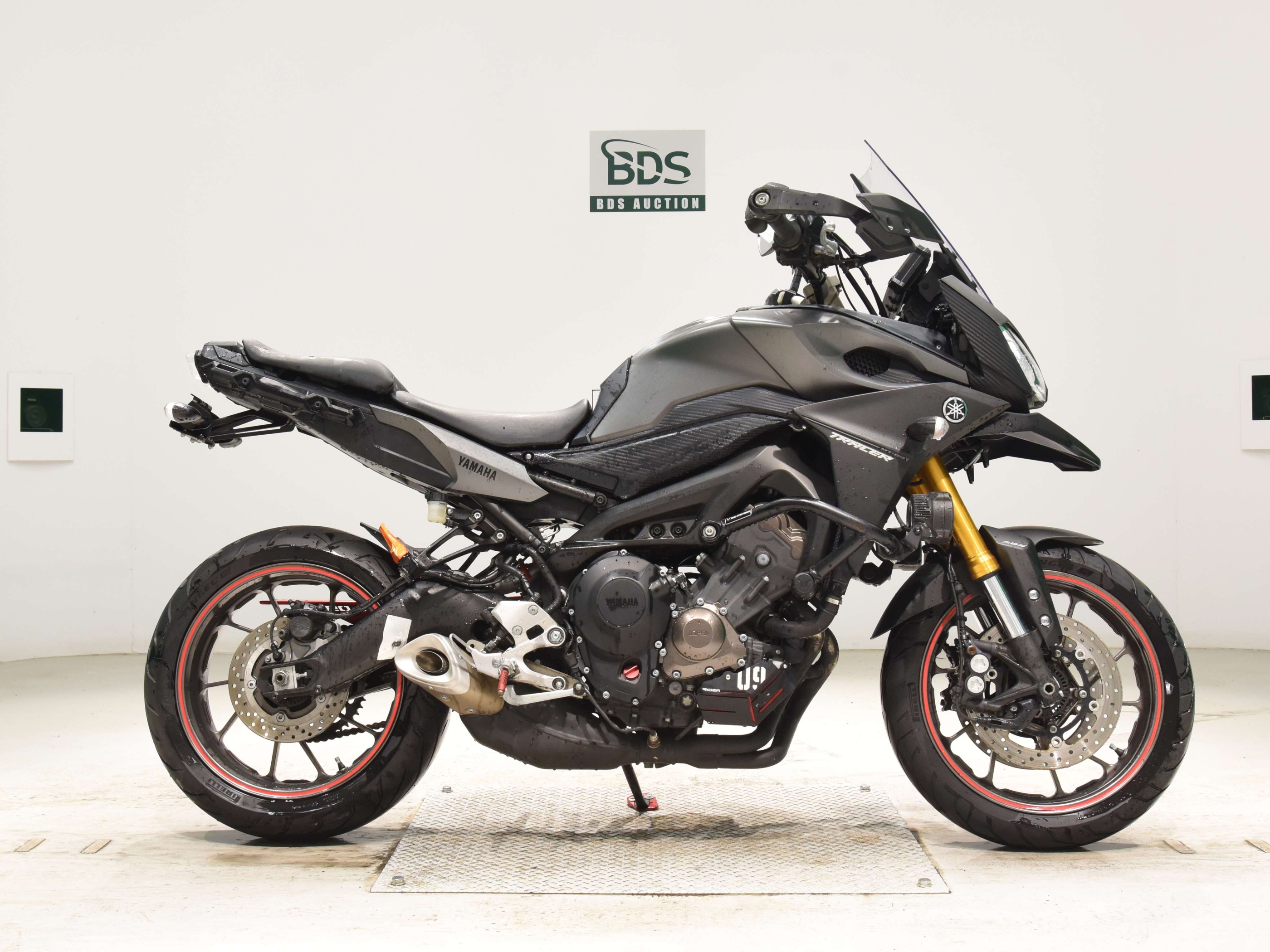 Купить мотоцикл Yamaha MT-09 Tracer FJ-09 2015 фото 2