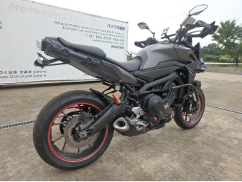     Yamaha MT-09 Tracer FJ-09 2015  9