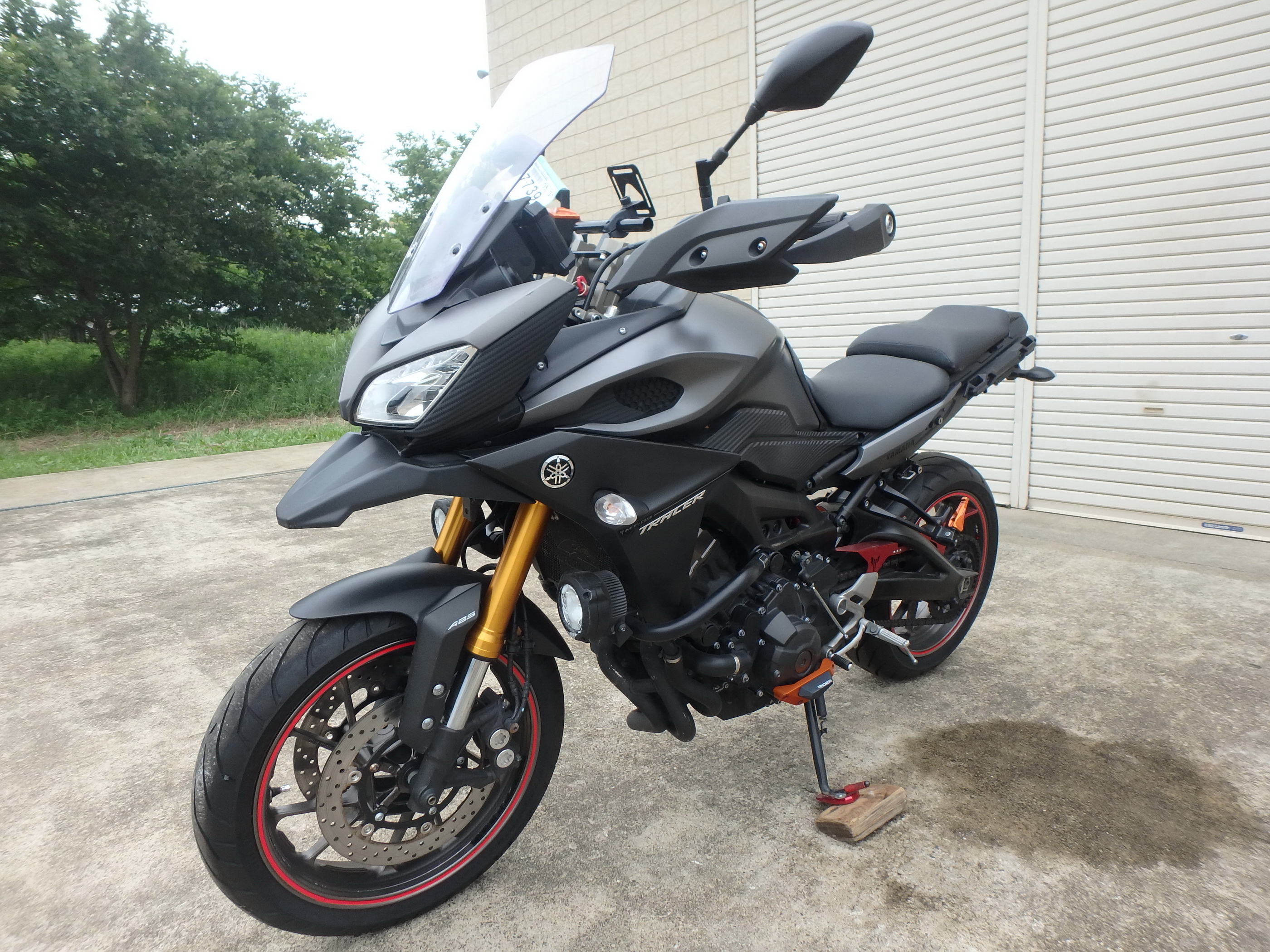 Купить мотоцикл Yamaha MT-09 Tracer FJ-09 2015 фото 13