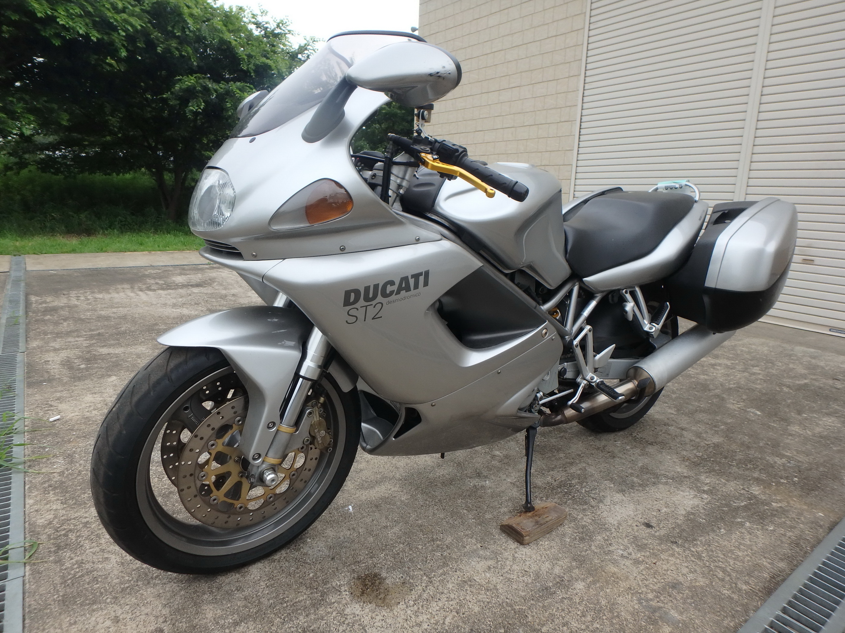 Купить мотоцикл Ducati ST2 2001 фото 13