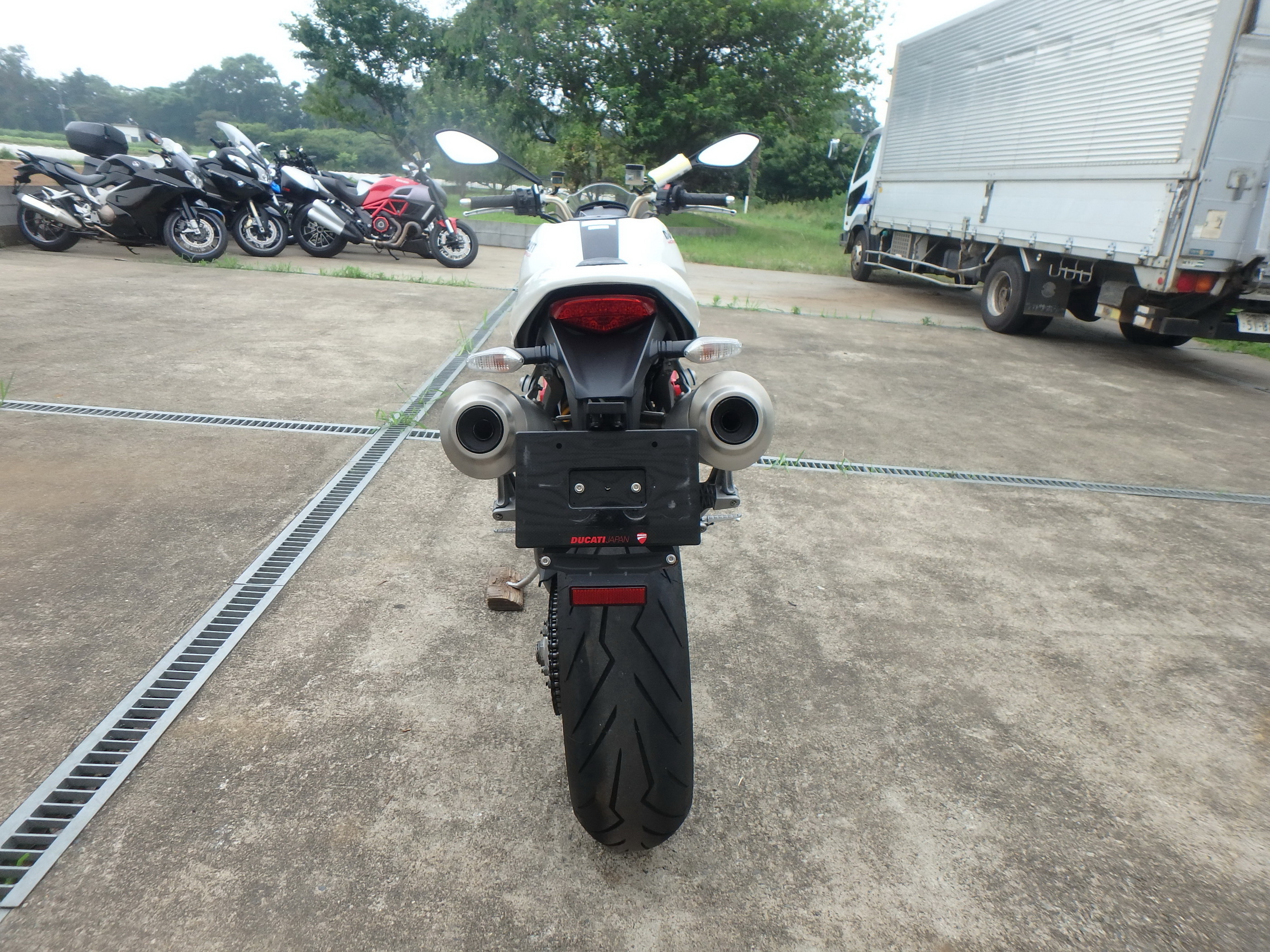 Купить мотоцикл Ducati Monster1100 M1100 2009 фото 10