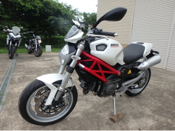 Заказать из Японии мотоцикл Ducati Monster1100 M1100 2009 фото 13