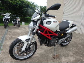     Ducati Monster1100 M1100 2009  13