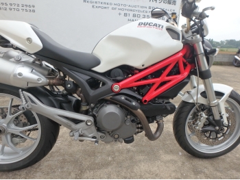 Заказать из Японии мотоцикл Ducati Monster1100 M1100 2009 фото 18