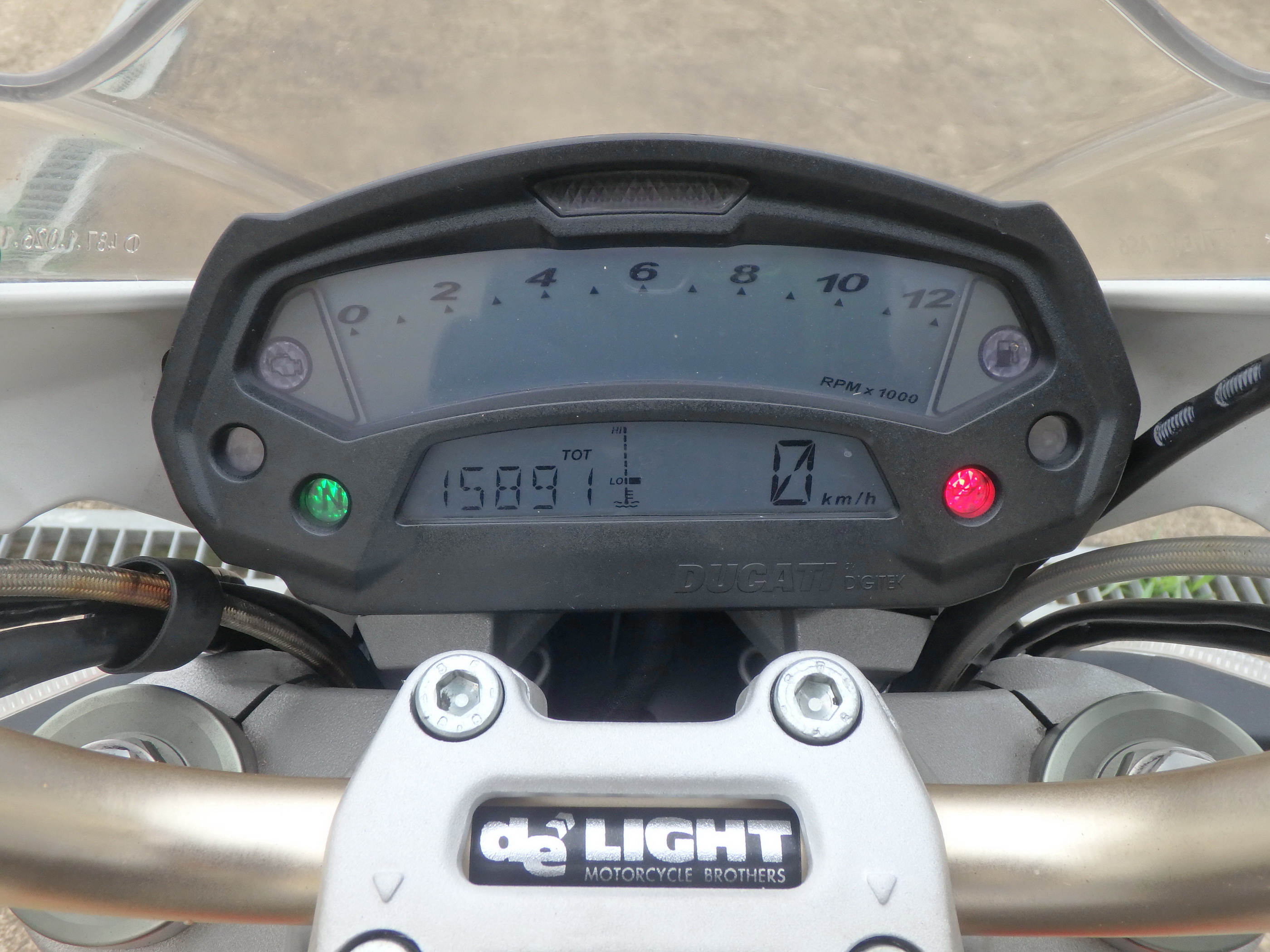 Купить мотоцикл Ducati Monster1100 M1100 2009 фото 20