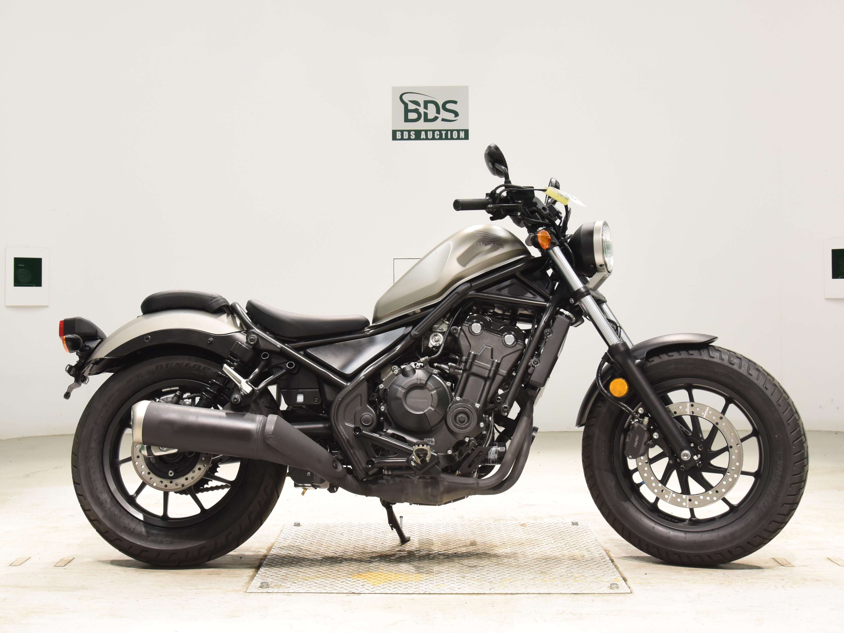 Купить мотоцикл Honda Rebel500A CMX500 ABS 2019 фото 2