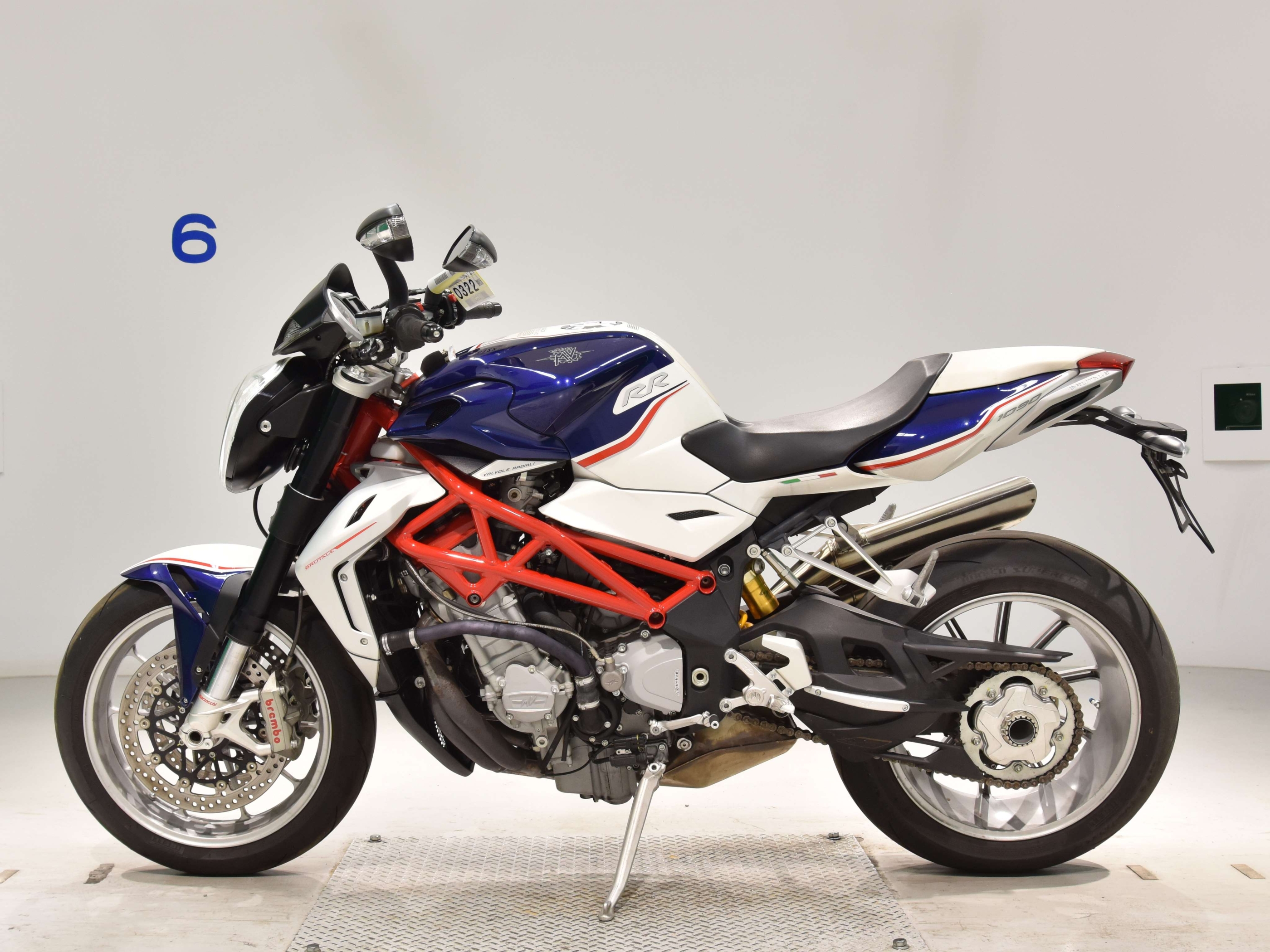 Купить мотоцикл MV Agusta Brutale1090RR 2013 фото 1