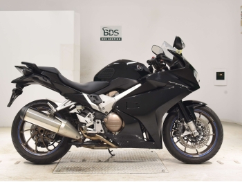 Заказать из Японии мотоцикл Honda VFR800F Interceptor 2014 фото 2