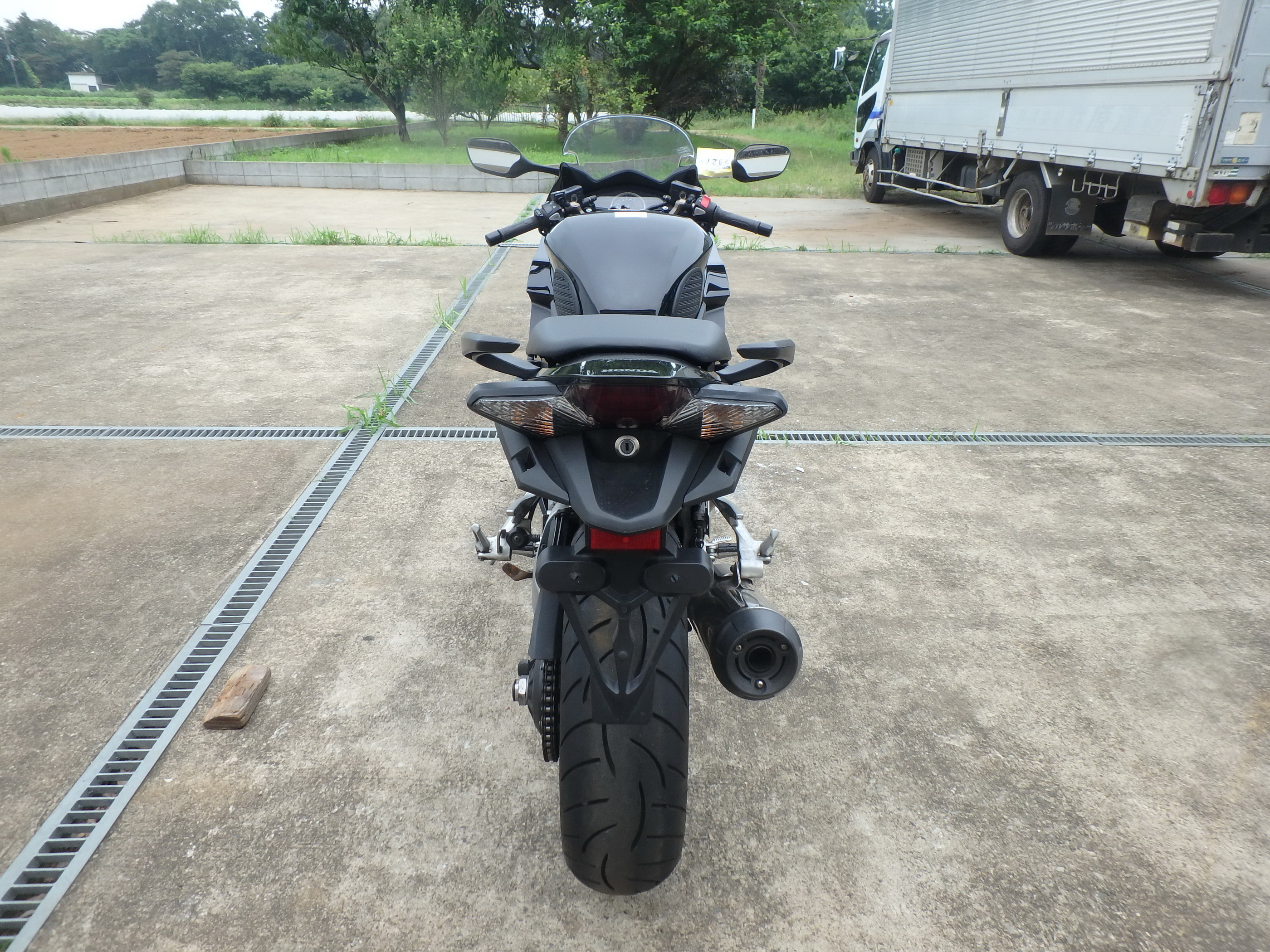 Купить мотоцикл Honda VFR800F Interceptor 2014 фото 10