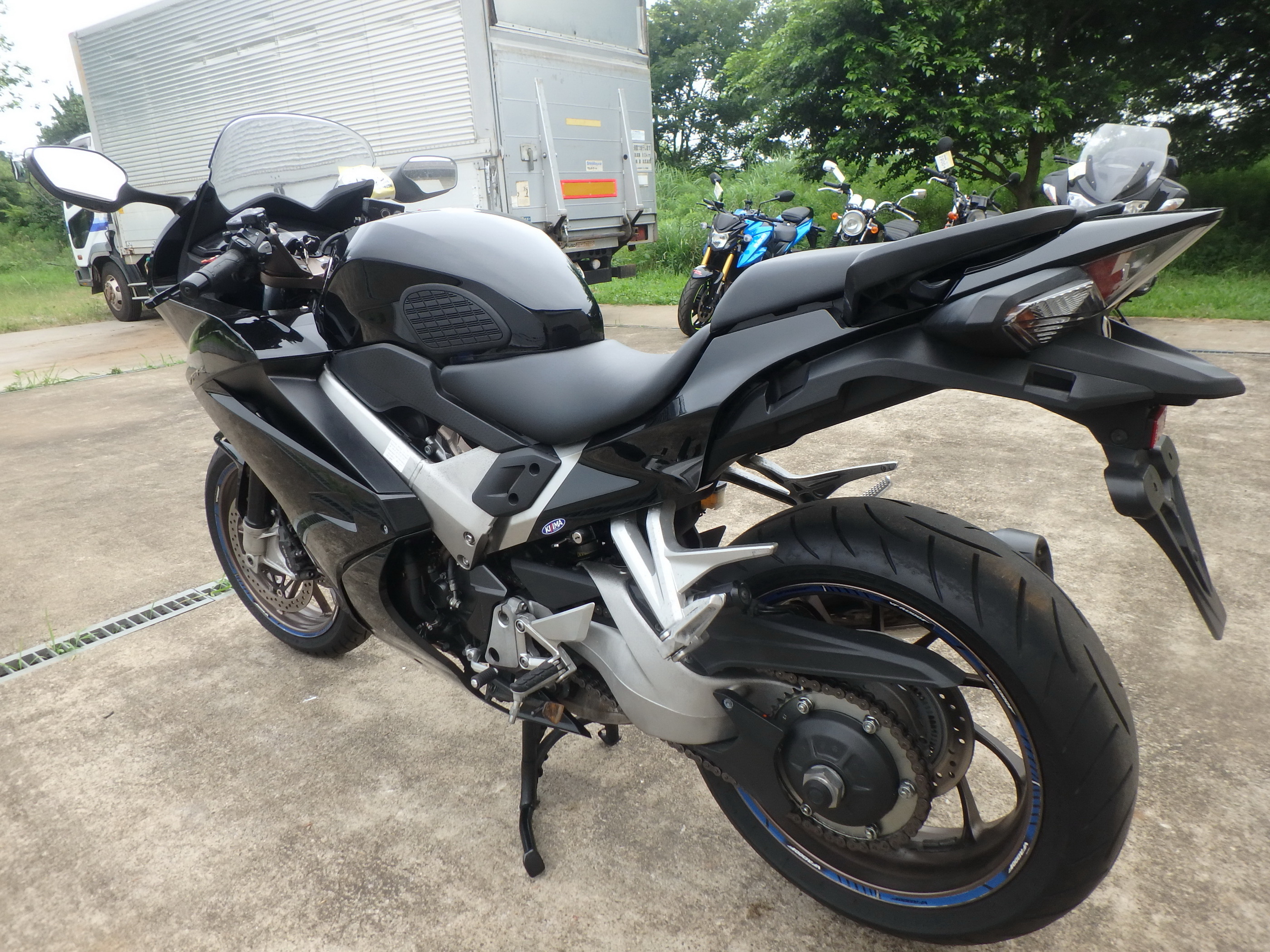 Купить мотоцикл Honda VFR800F Interceptor 2014 фото 11