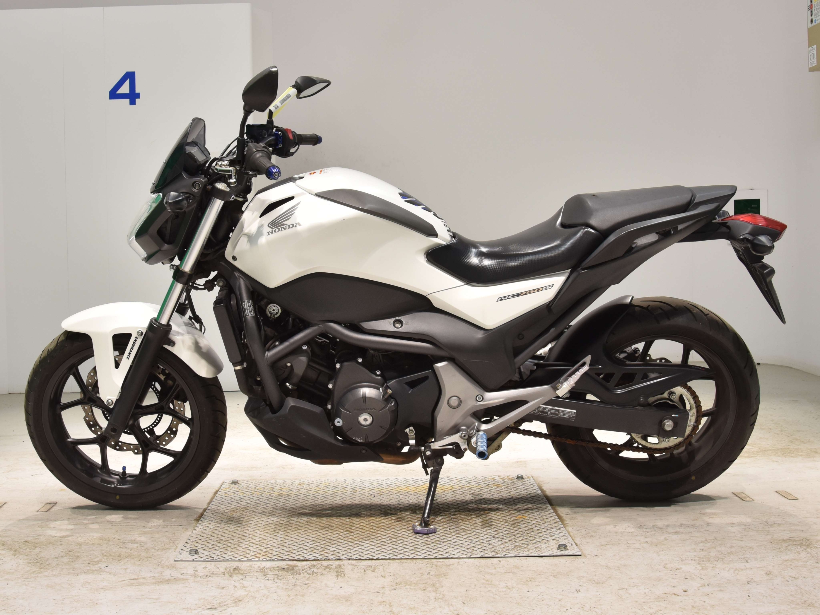 Купить мотоцикл Honda NC750SA 2014 фото 1