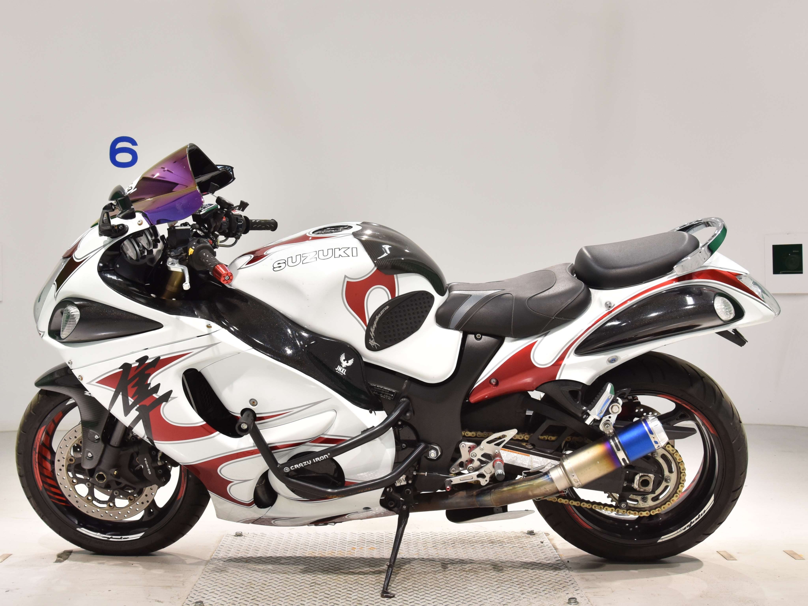 Купить мотоцикл Suzuki Hayabusa-2 GSX-R1300 2011 фото 1