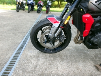 Заказать из Японии мотоцикл Triumph Trident 660 2021 фото 14