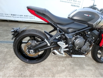 Заказать из Японии мотоцикл Triumph Trident 660 2021 фото 17