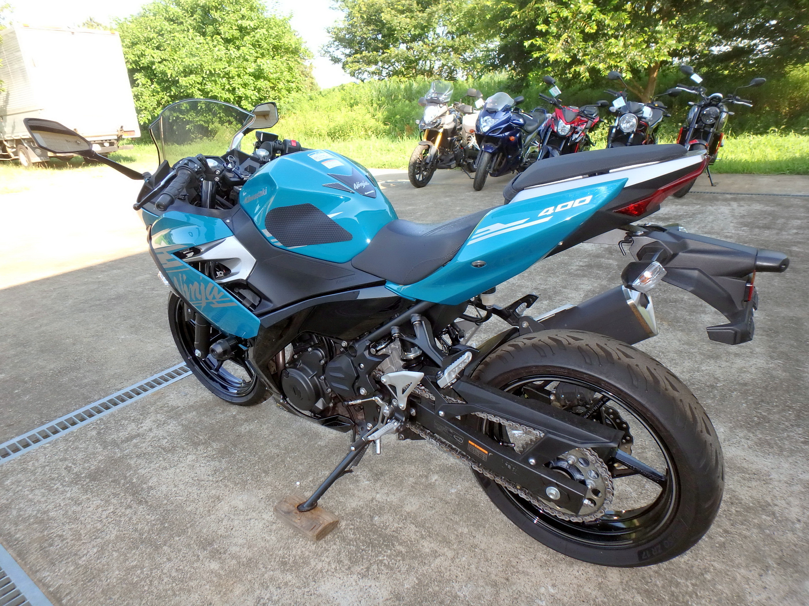 Купить мотоцикл Kawasaki Ninja400-2 Ninja400ABS 2021 фото 11