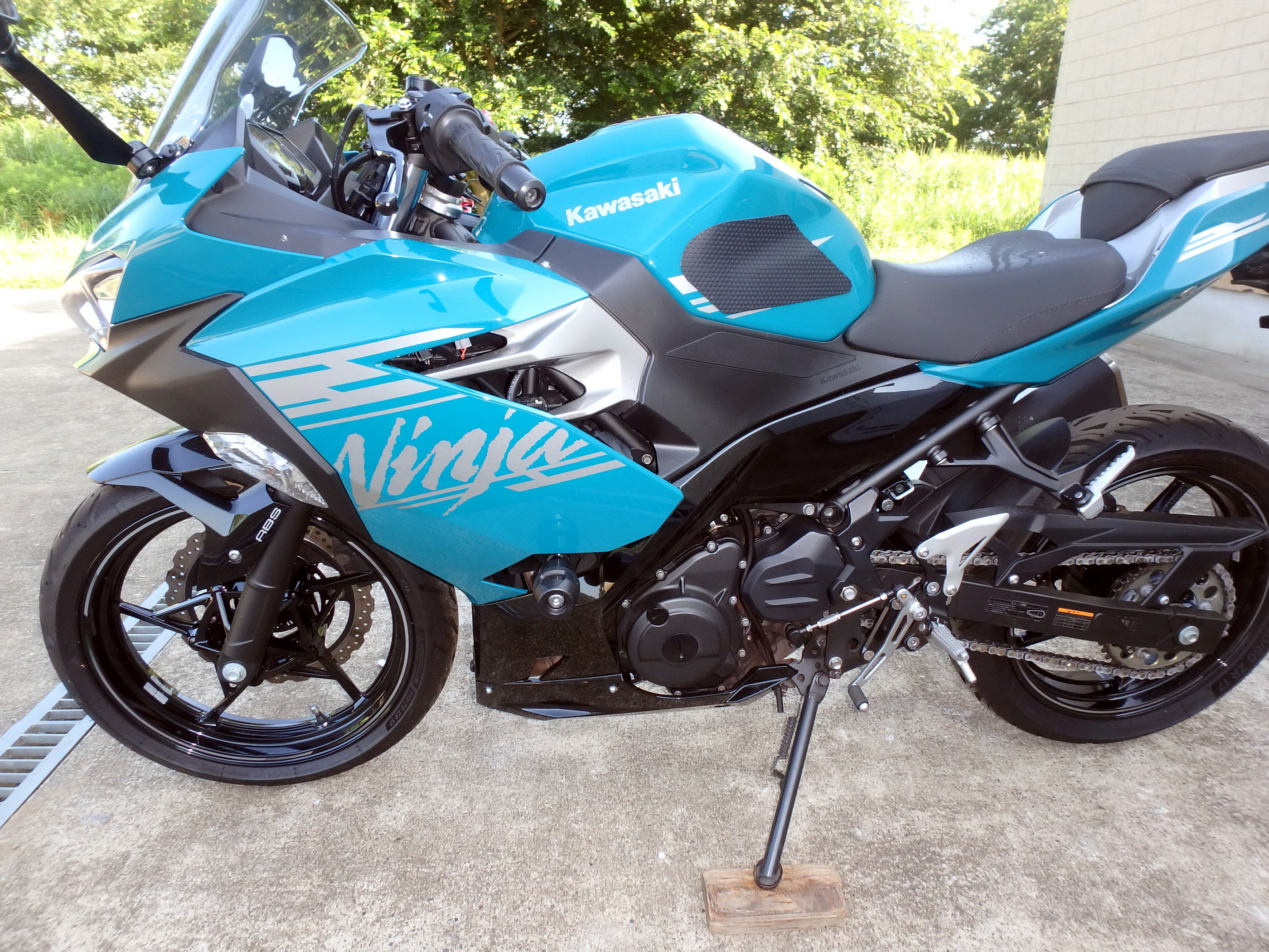 Купить мотоцикл Kawasaki Ninja400-2 Ninja400ABS 2021 фото 15